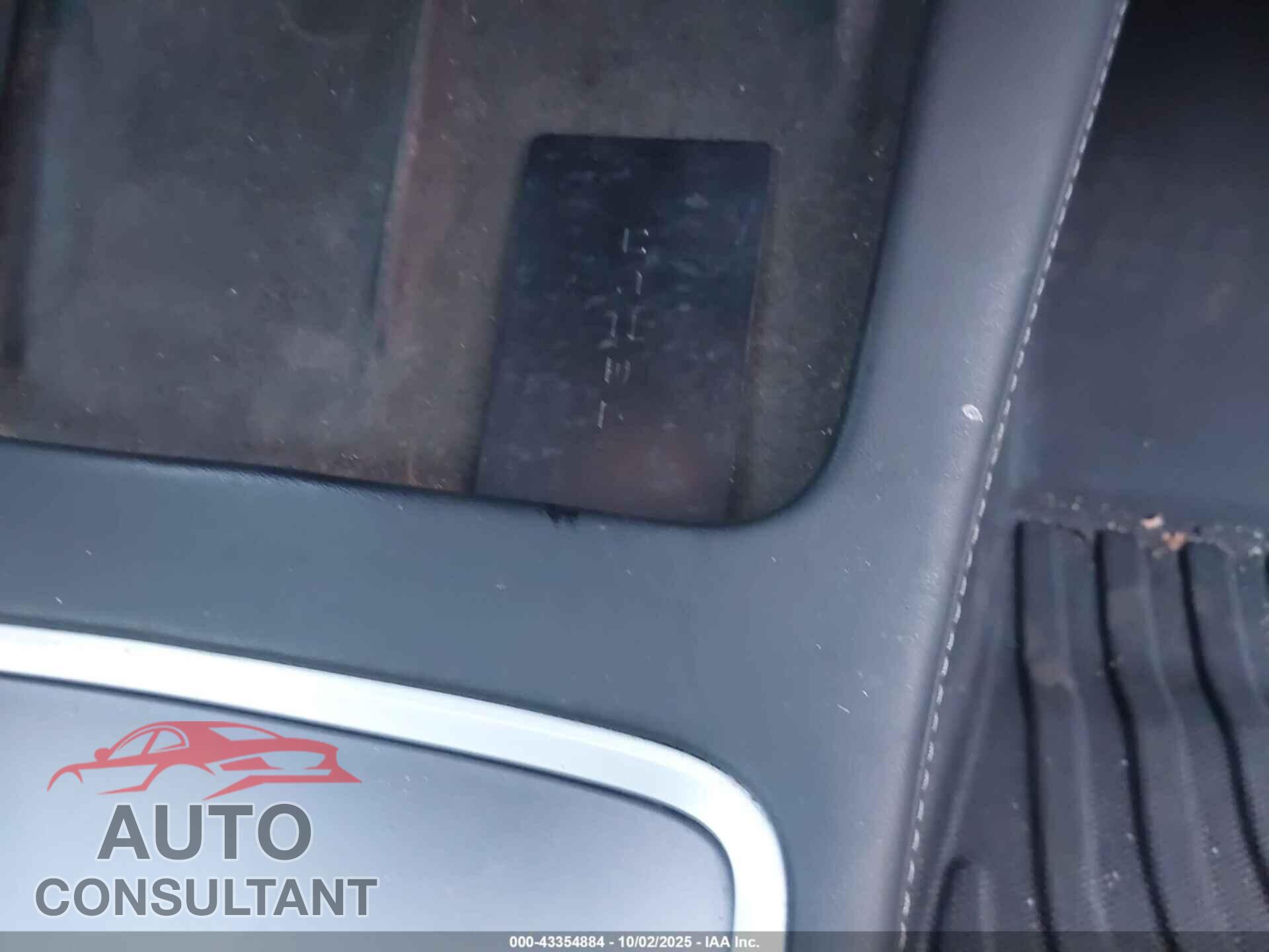 TESLA MODEL 3 2023 - 5YJ3E1EA3PF411202