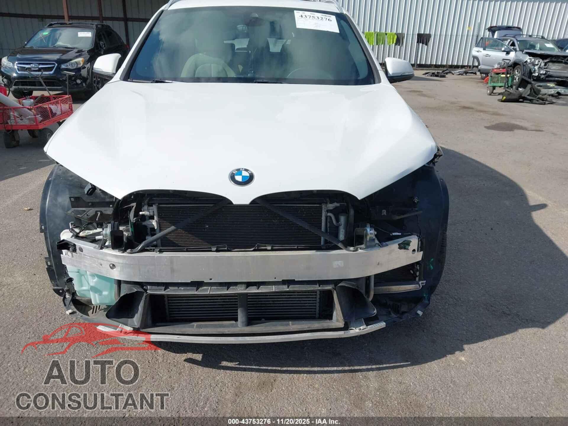 BMW X1 2016 - WBXHT3C3XG5E55152