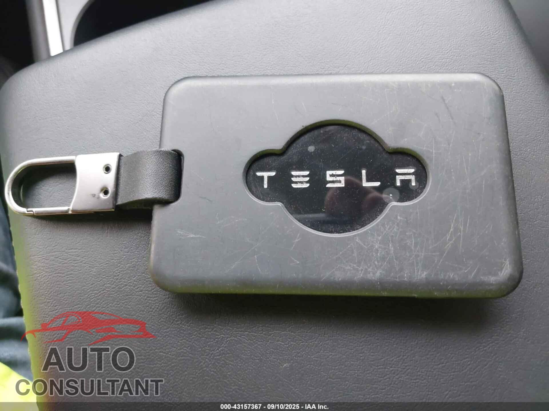 TESLA MODEL 3 2023 - 5YJ3E1EA2PF575556