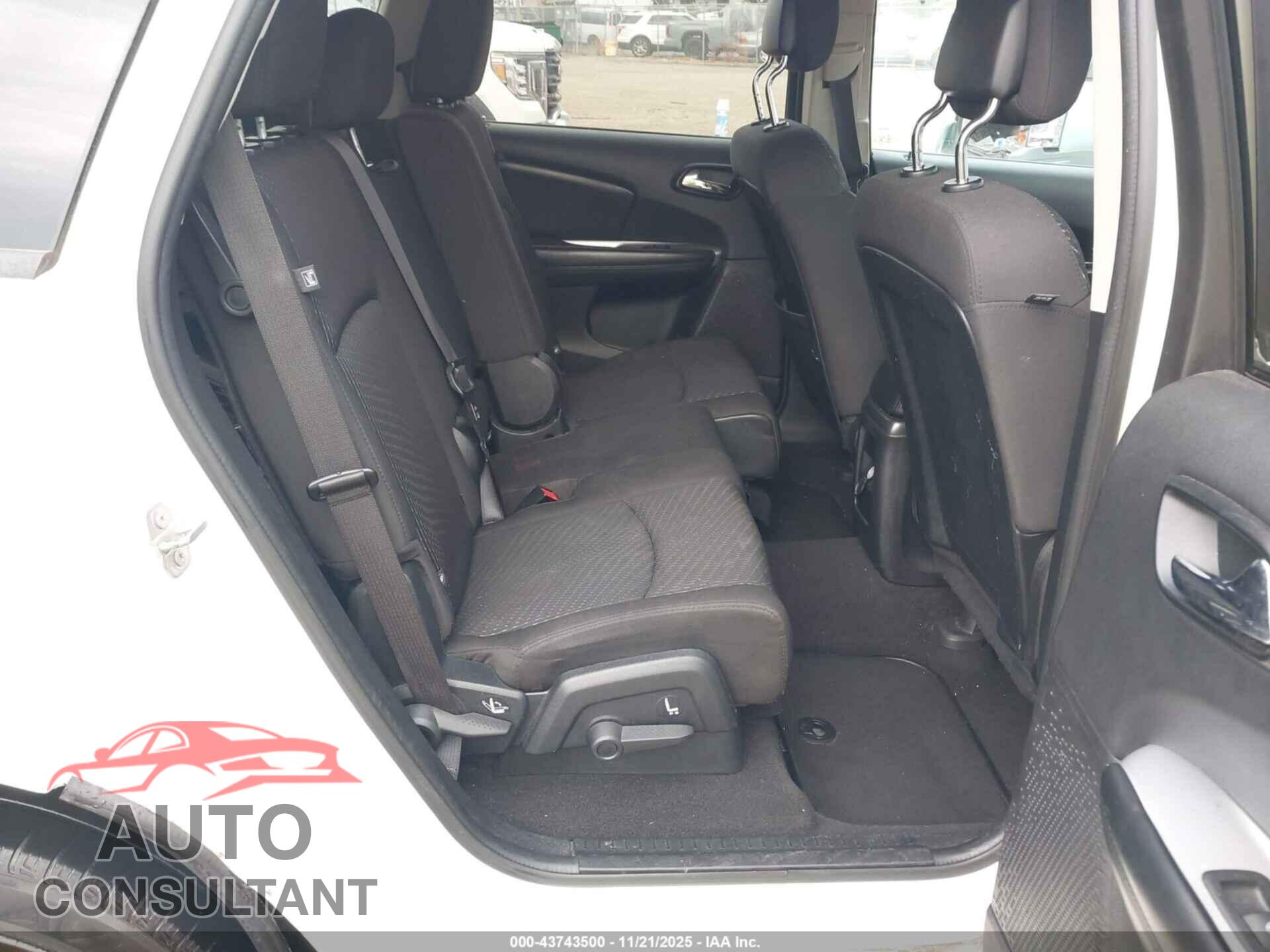 DODGE JOURNEY 2017 - 3C4PDCBG7HT526591