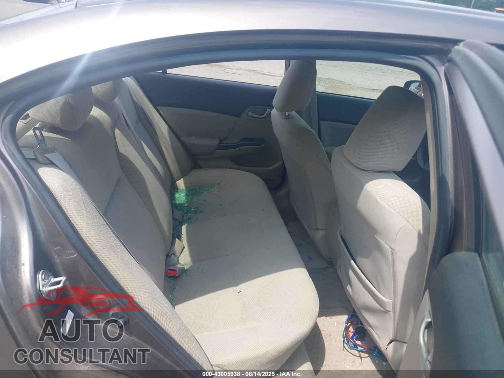 HONDA CIVIC 2012 - JHMFB2F57CS003231