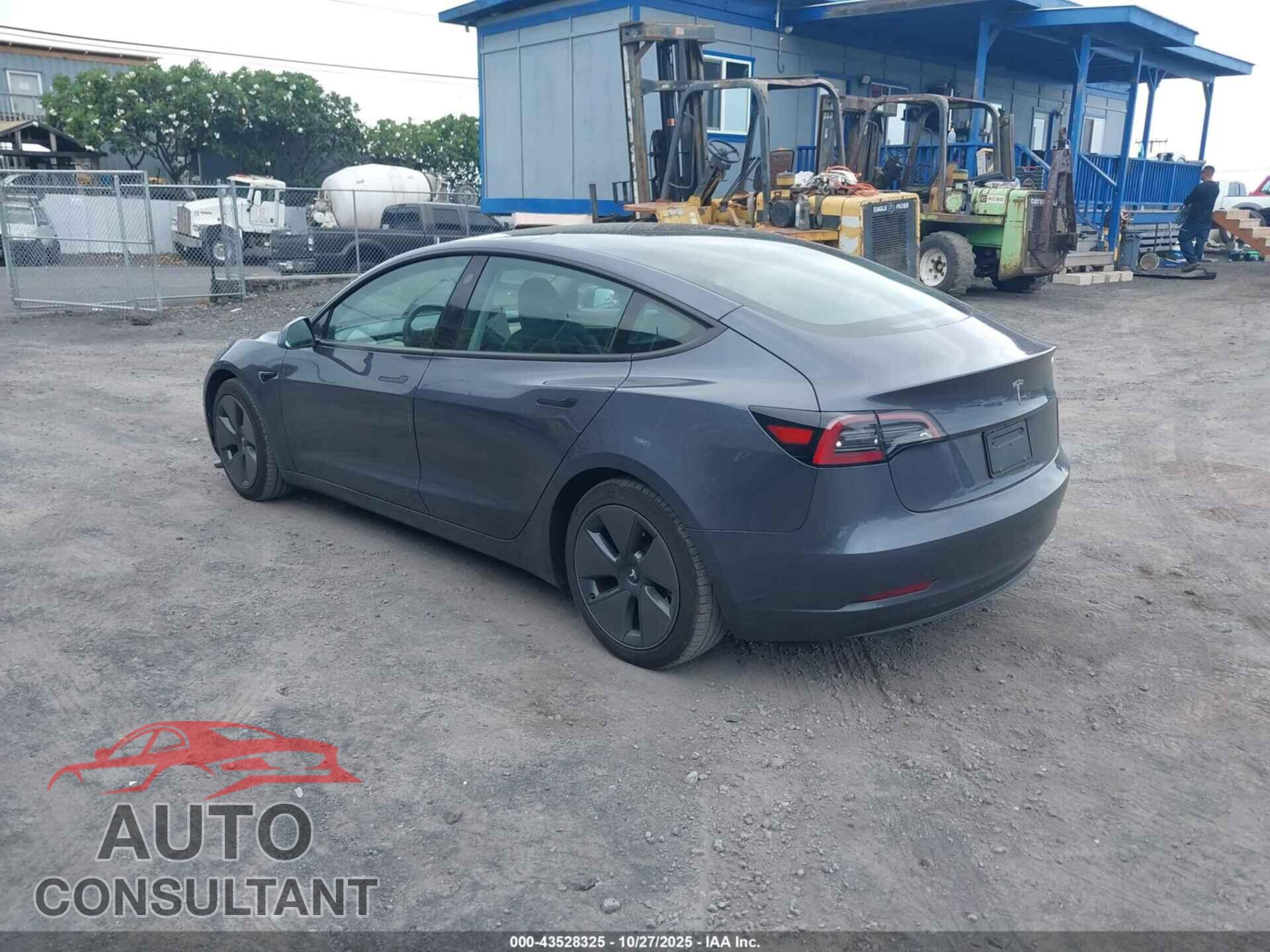 TESLA MODEL 3 2023 - 5YJ3E1EA5PF643087