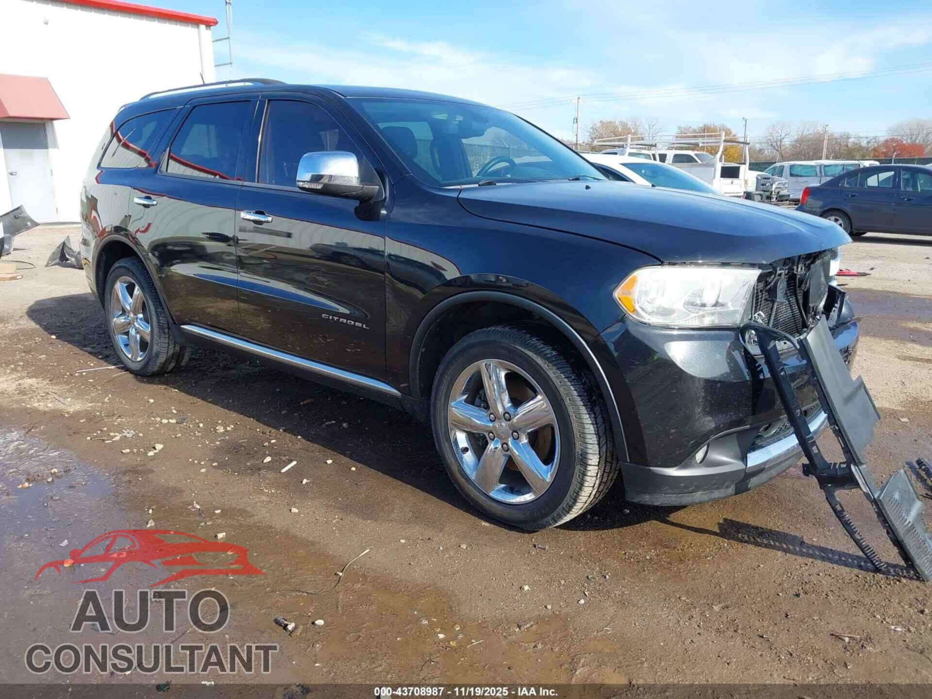 DODGE DURANGO 2013 - 1C4SDJET9DC677672