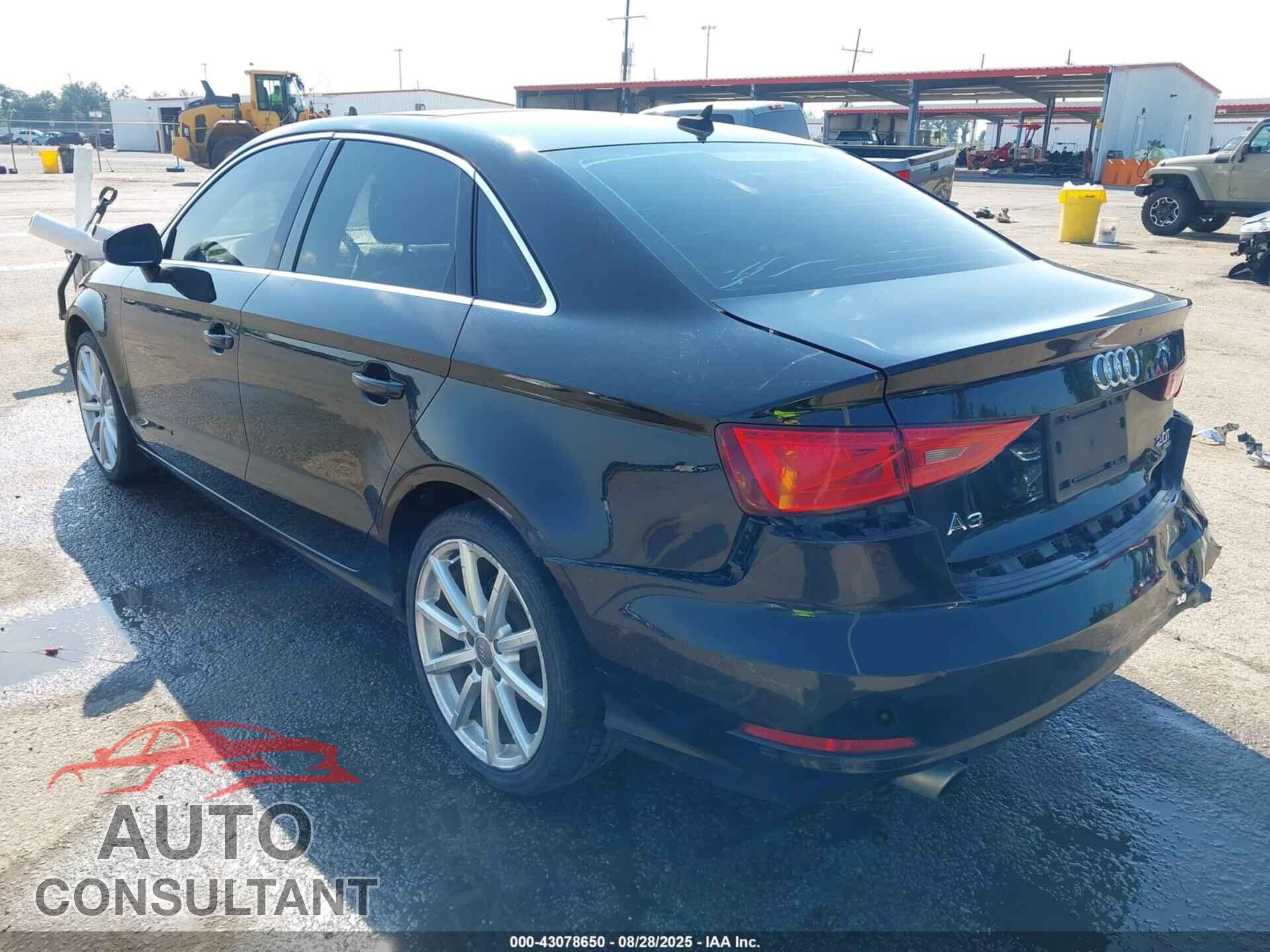 AUDI A3 2015 - WAUBFGFF4F1019789