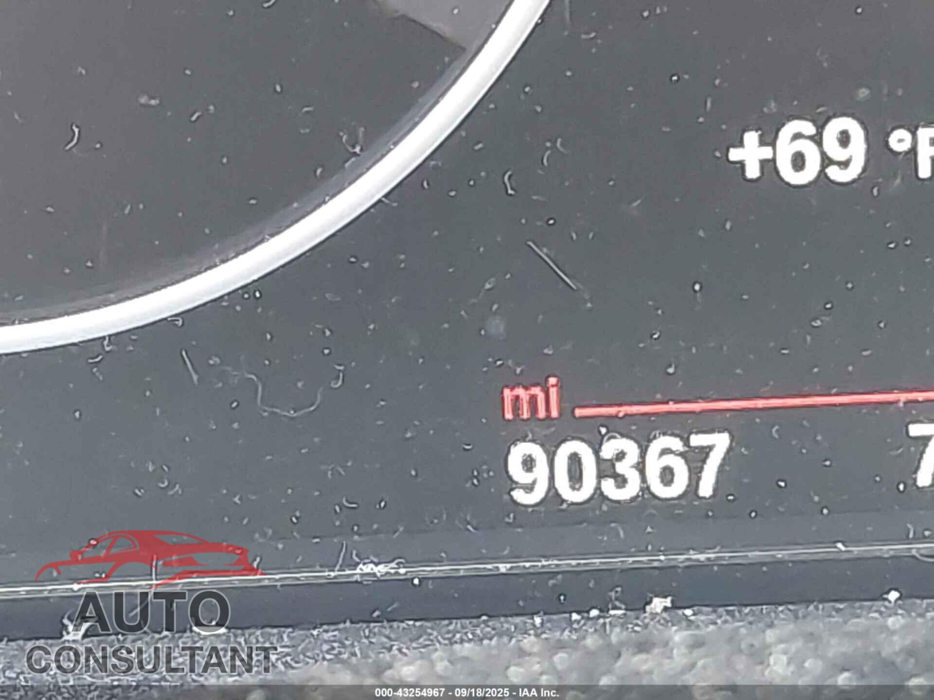 BMW 320I 2016 - WBA8E5G56GNU19158