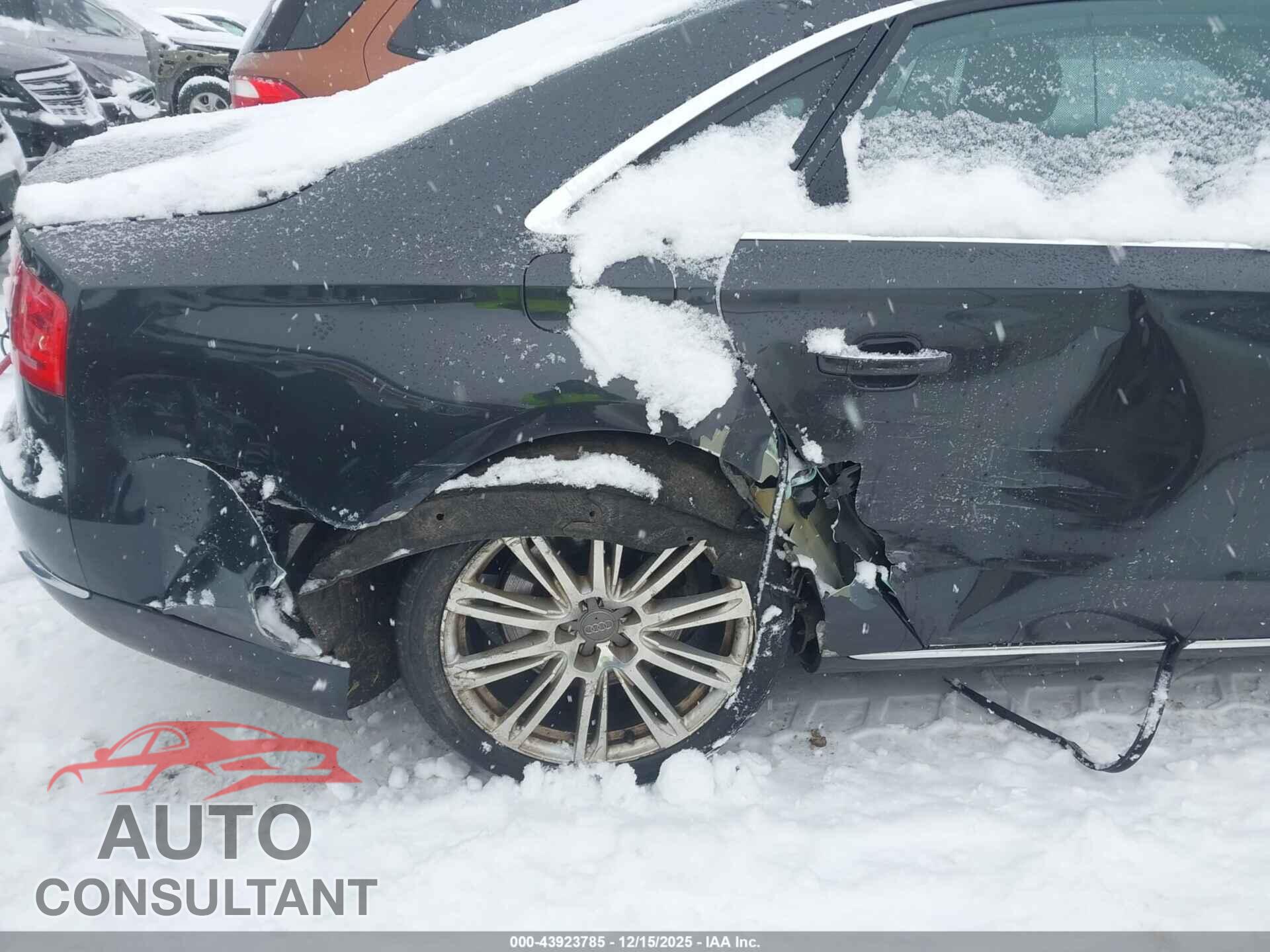AUDI A8 L 2012 - WAURVAFD5CN006938