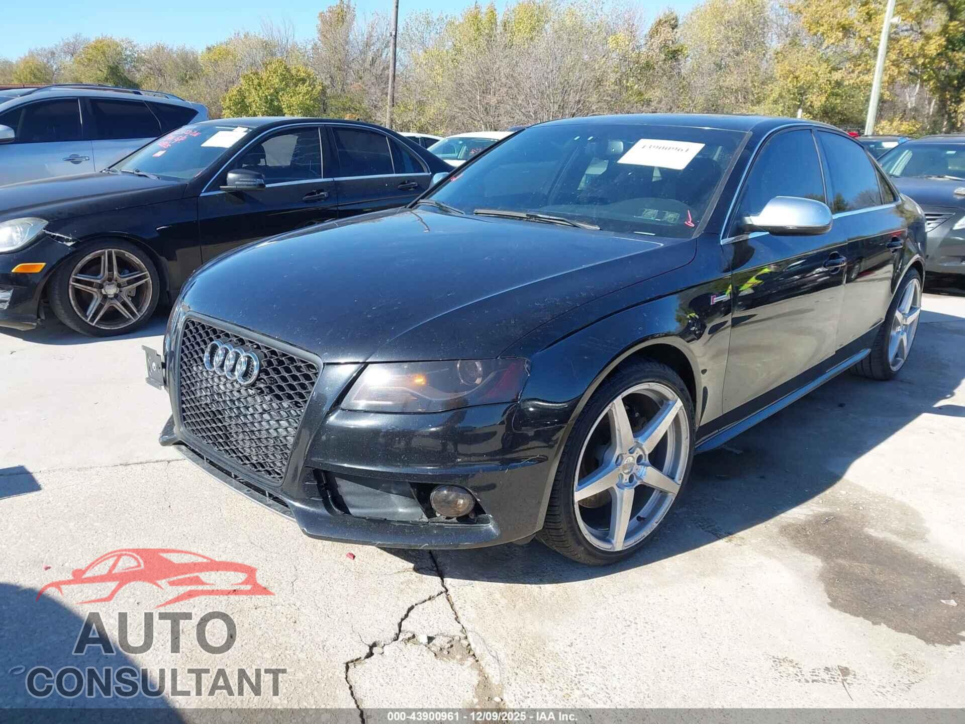 AUDI S4 2012 - WAUDGAFL1CA005577