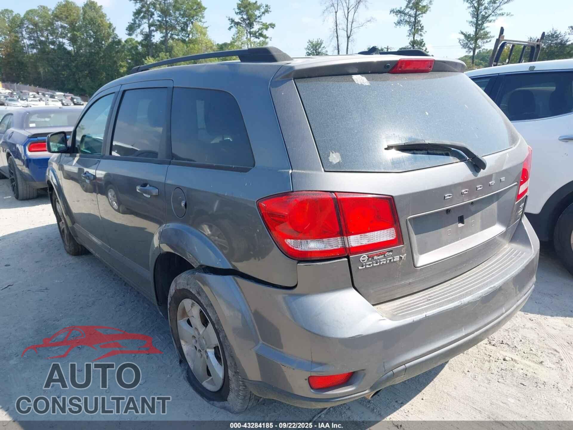 DODGE JOURNEY 2012 - 3C4PDCBG8CT220461