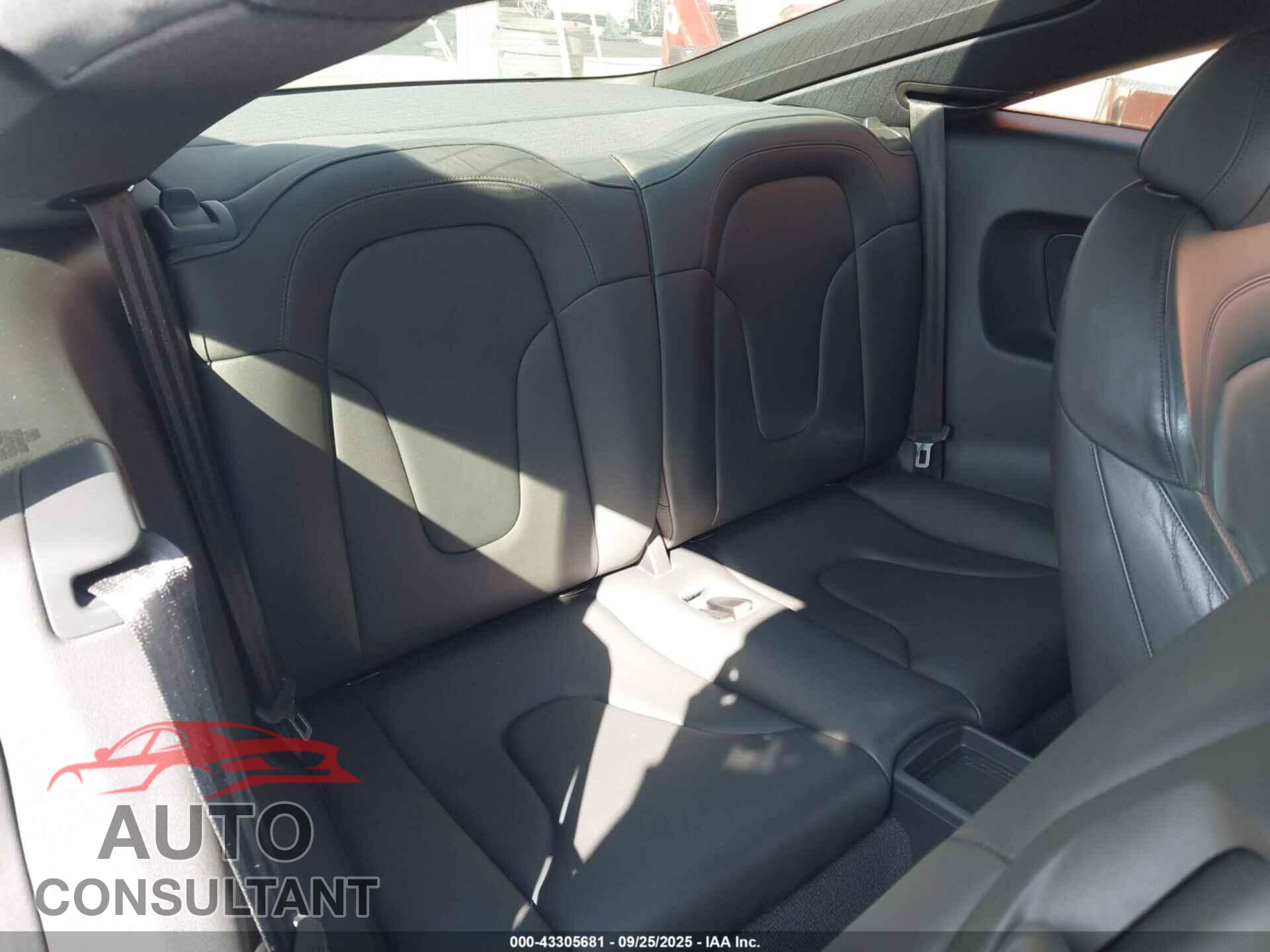 AUDI TT 2012 - TRUBFAFK8C1008566