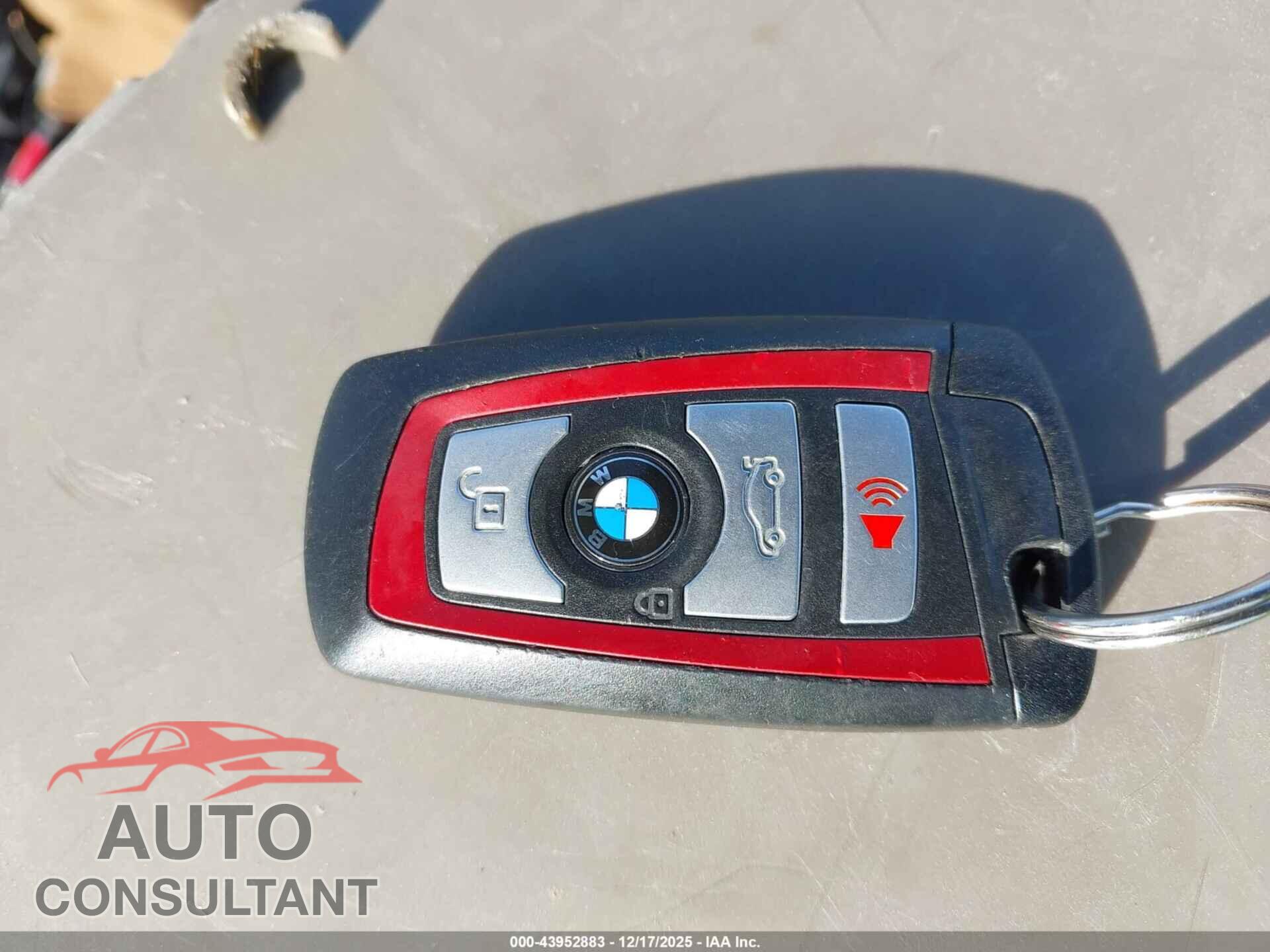 BMW 330E 2017 - WBA8E1C30HA158762