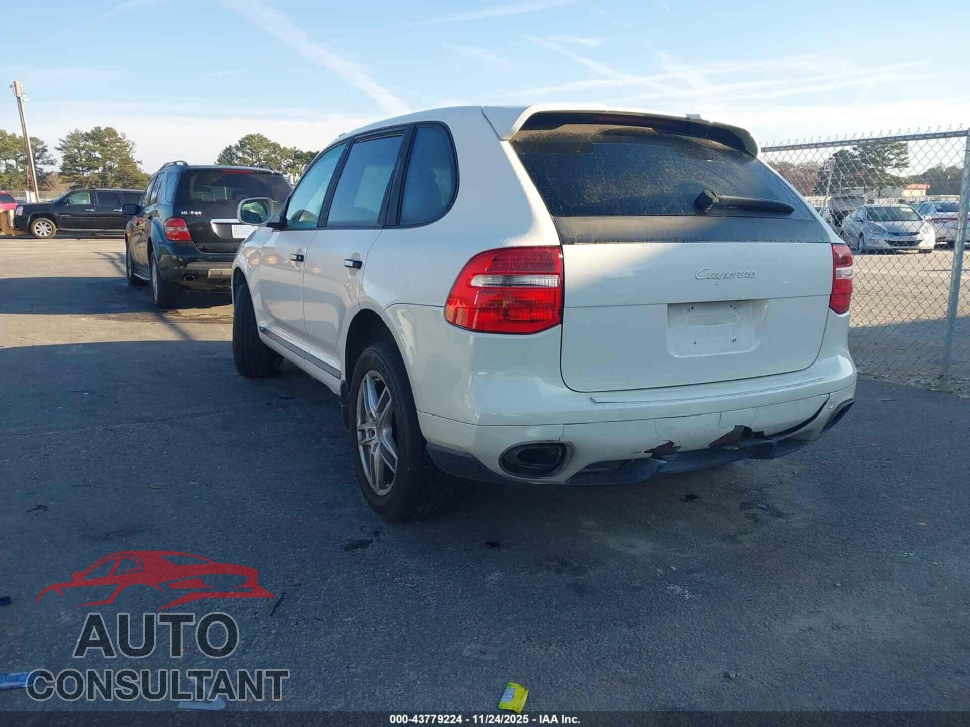 PORSCHE CAYENNE 2010 - WP1AA2AP3ALA05703