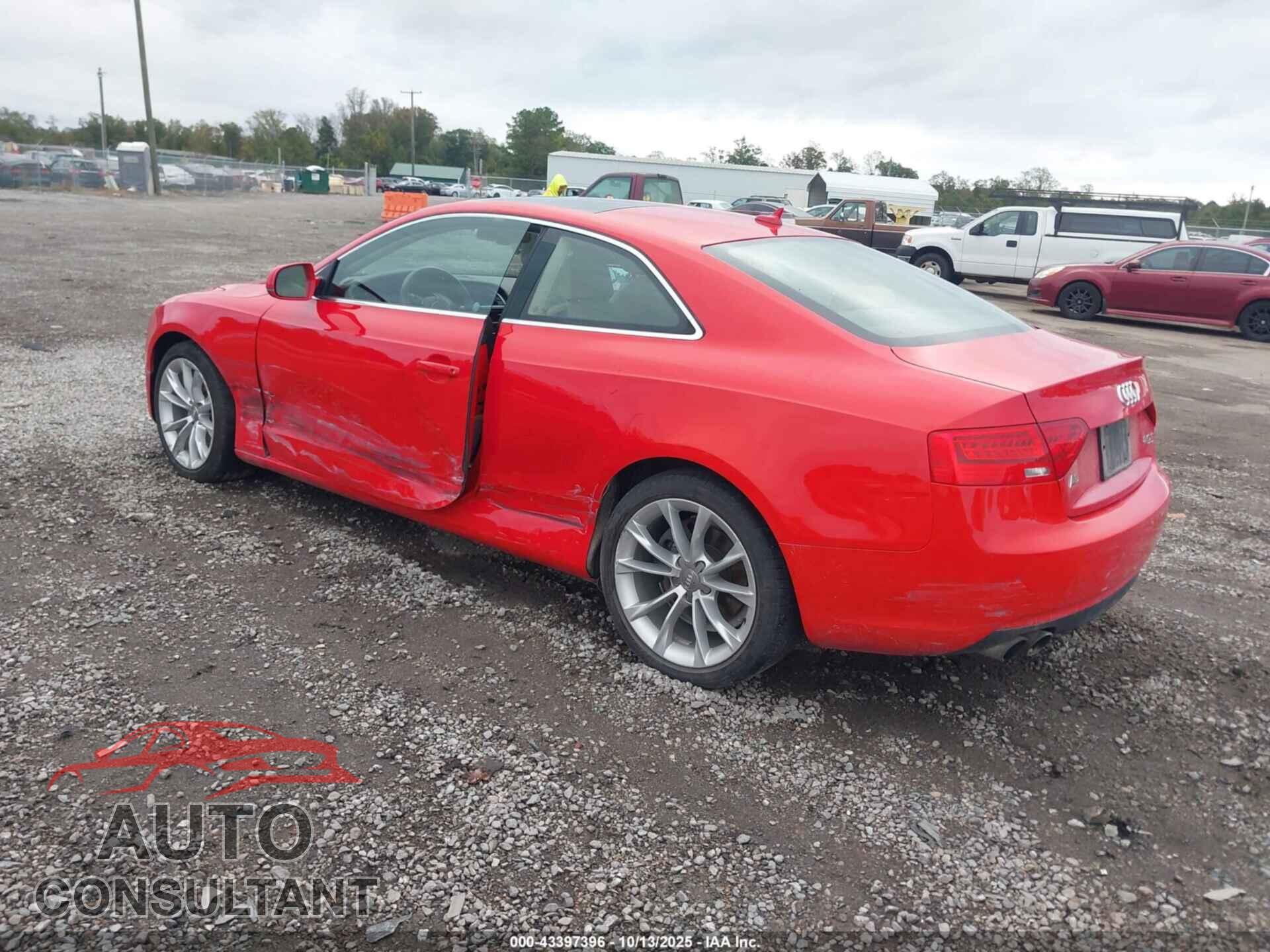 AUDI A5 2014 - WAULFAFR8EA056628