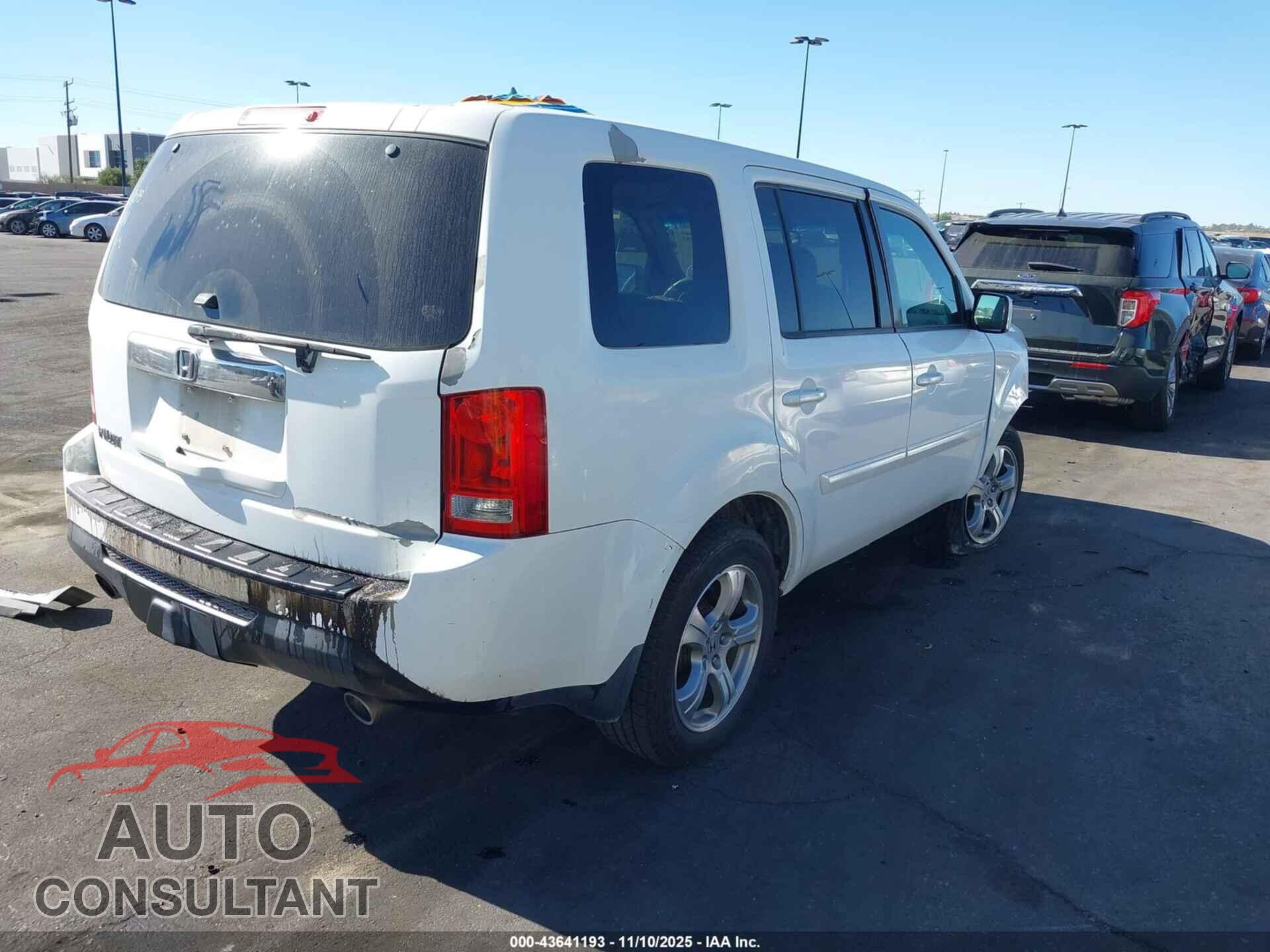 HONDA PILOT 2013 - 5FNYF3H5XDB033100