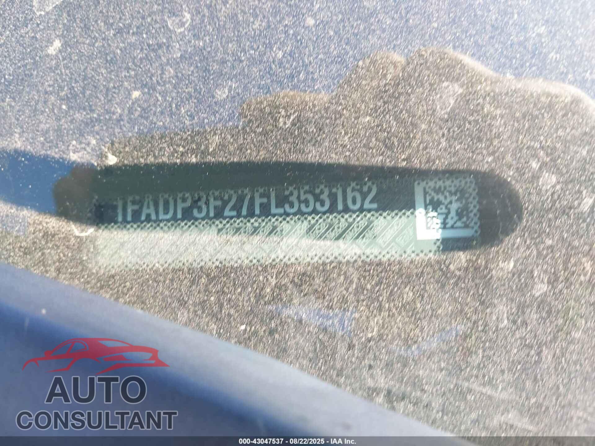 FORD FOCUS 2015 - 1FADP3F27FL353162