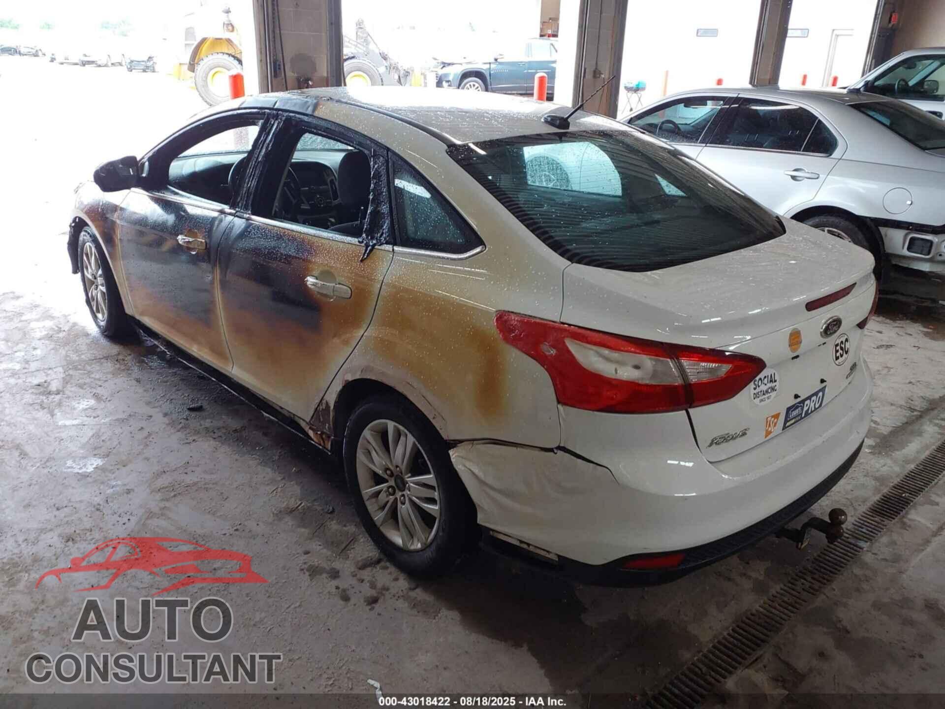 FORD FOCUS 2012 - 1FAHP3H27CL434818