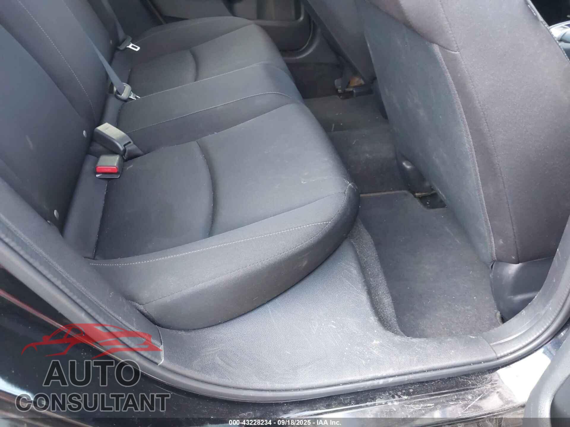 HONDA CIVIC 2016 - 2HGFC2F50GH556526