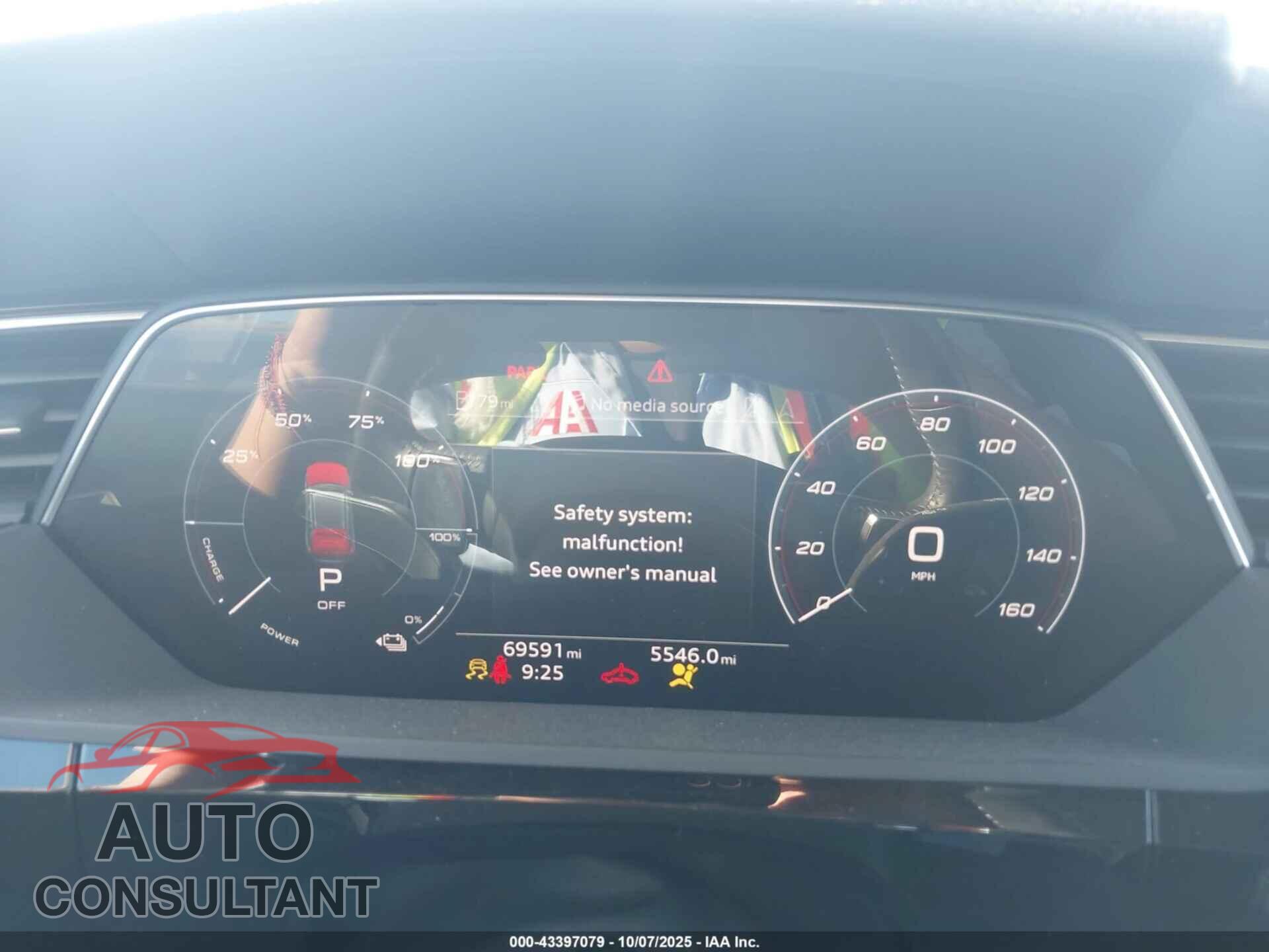 AUDI E-TRON 2021 - WA1AAAGE4MB022810