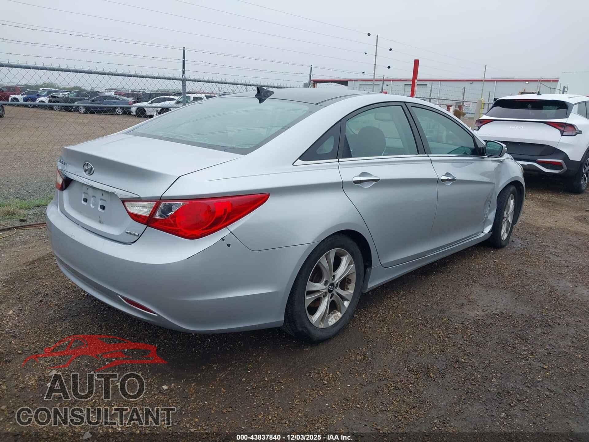 HYUNDAI SONATA 2012 - 5NPEC4AC9CH490572