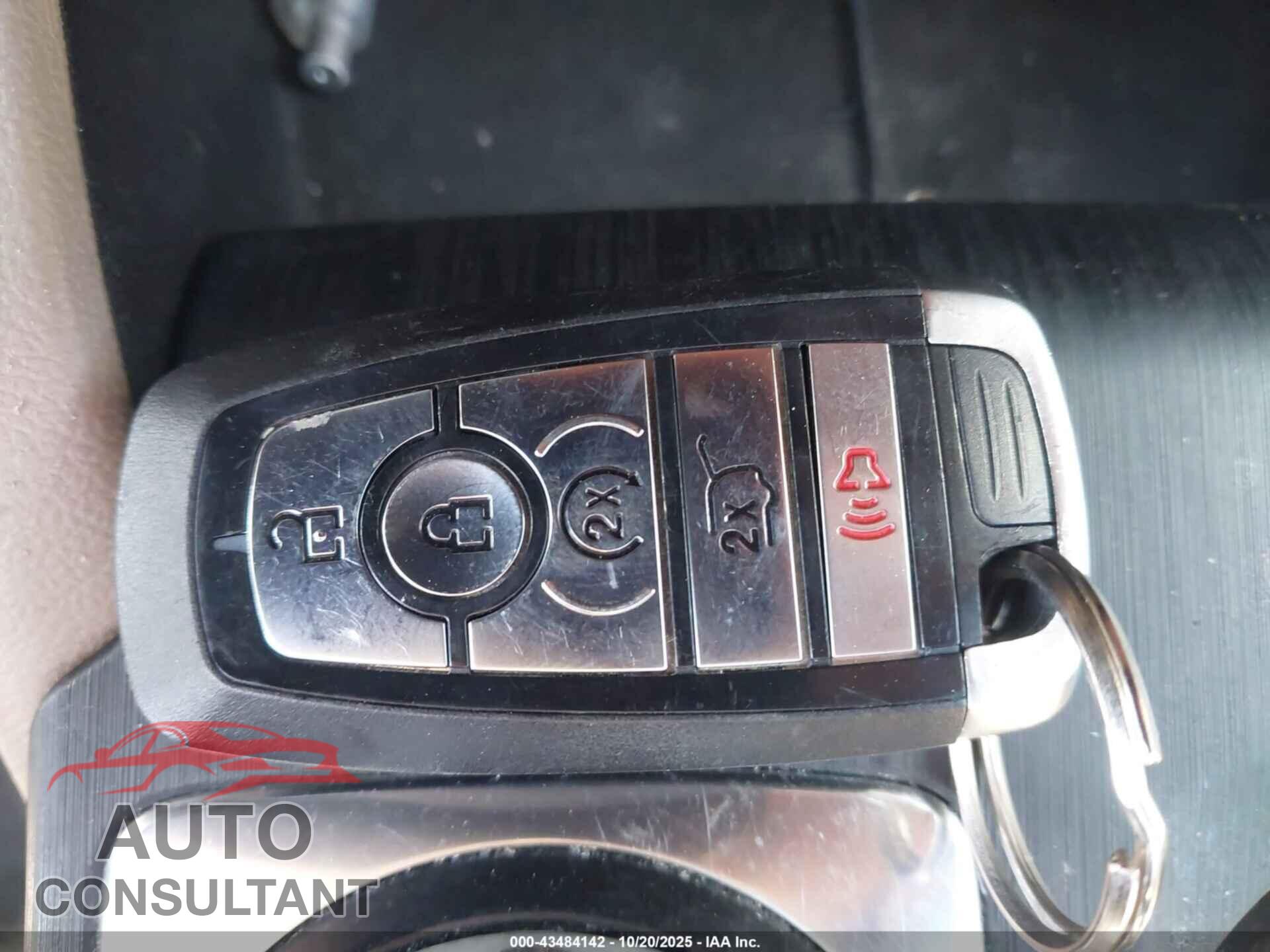 FORD ESCAPE 2020 - 1FMCU9J98LUA38748