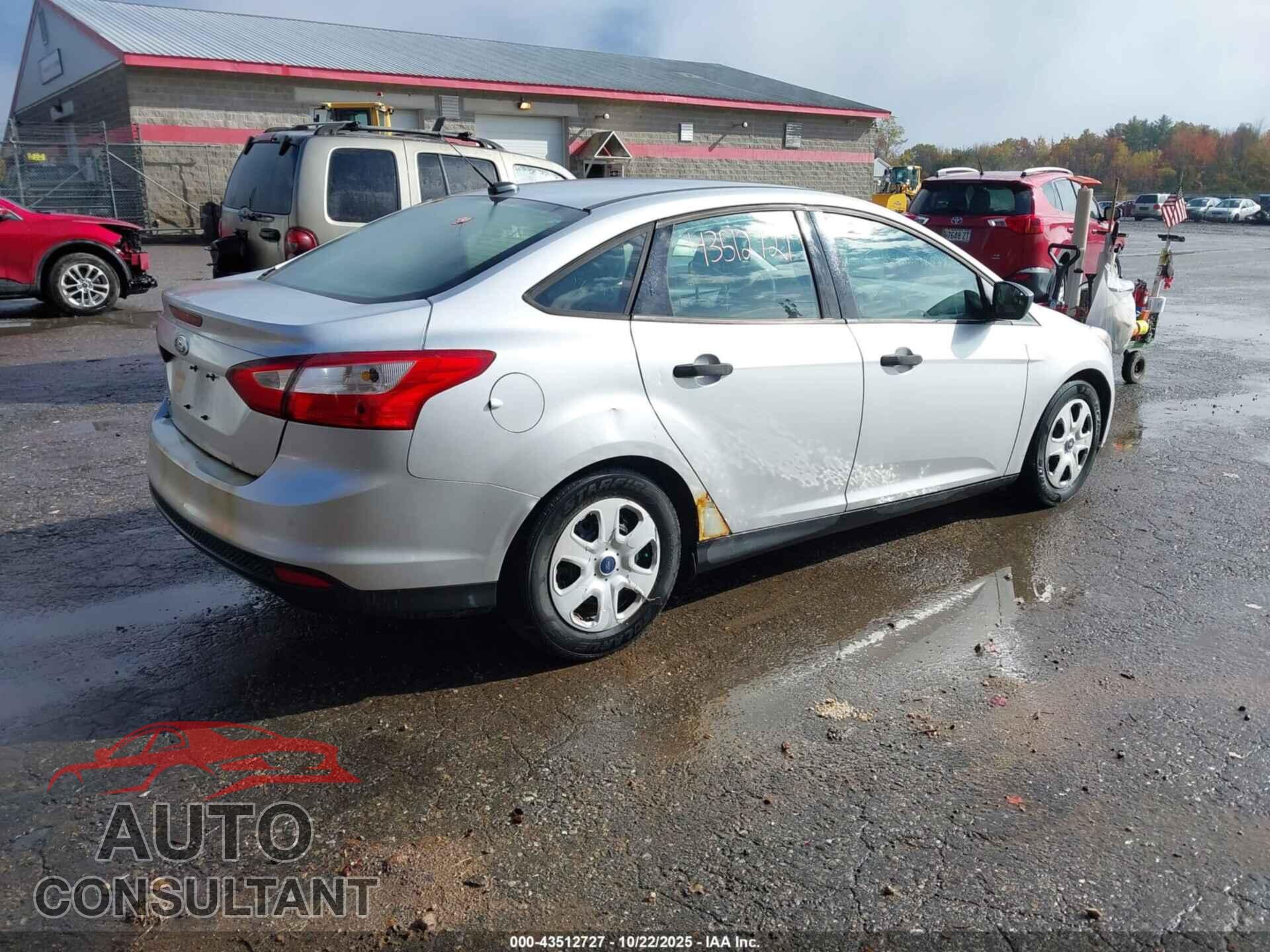 FORD FOCUS 2012 - 1FAHP3E23CL229372