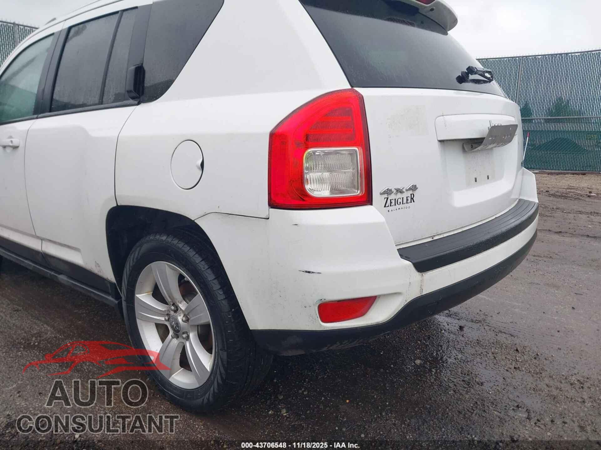 JEEP COMPASS 2012 - 1C4NJDEB7CD658397