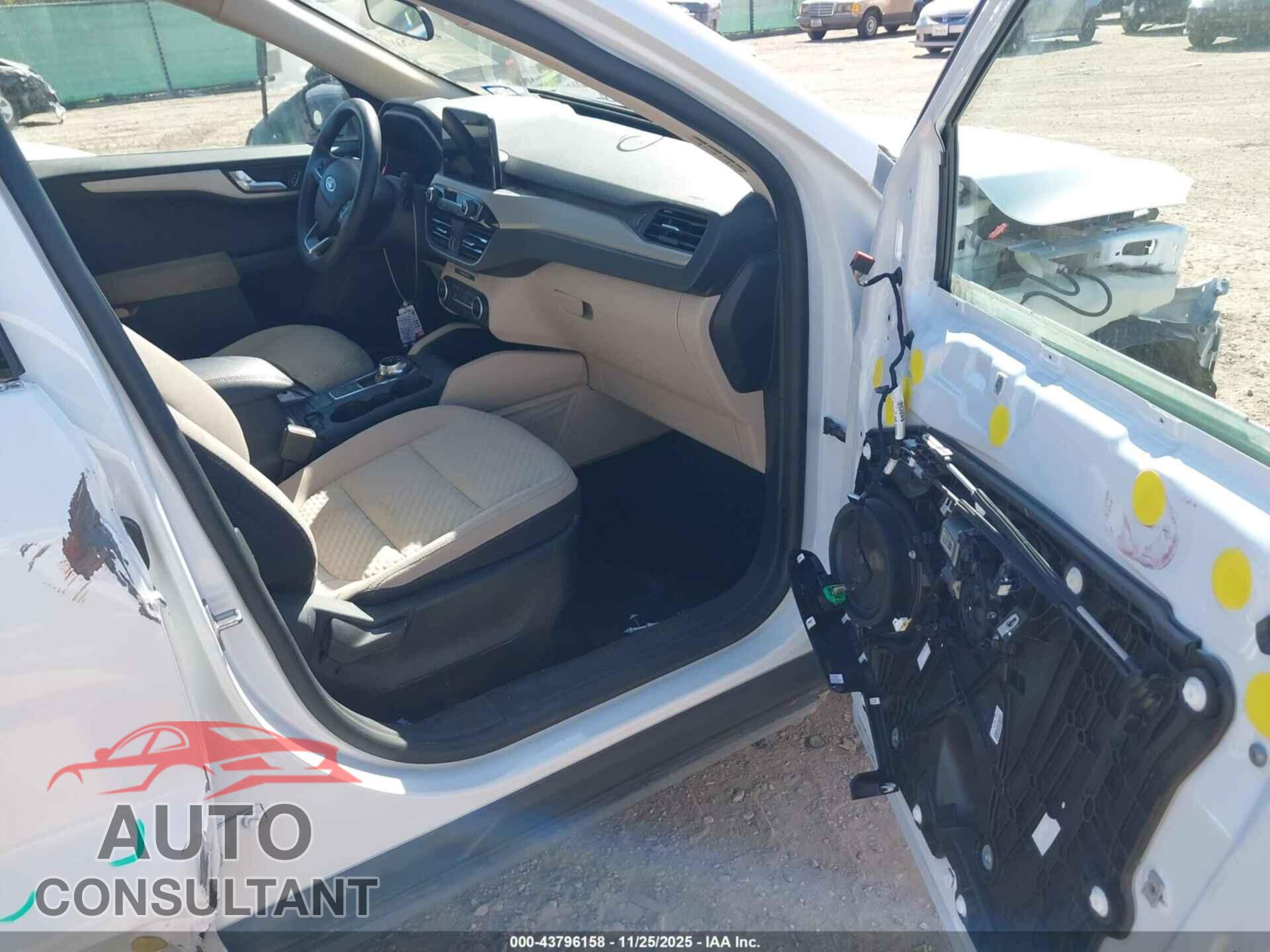FORD ESCAPE 2020 - 1FMCU0G66LUA31273