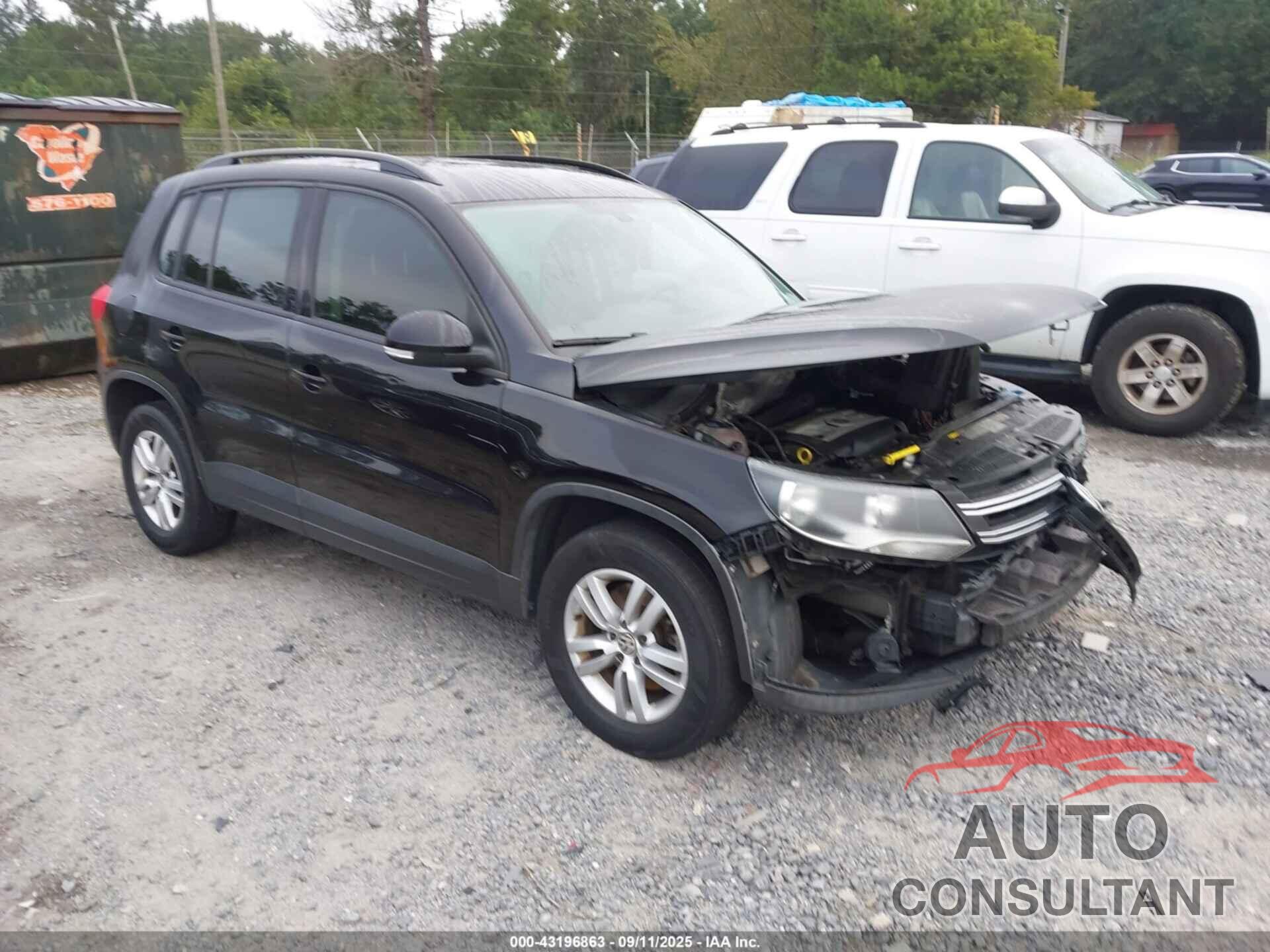 VOLKSWAGEN TIGUAN 2016 - WVGAV7AX6GW501178