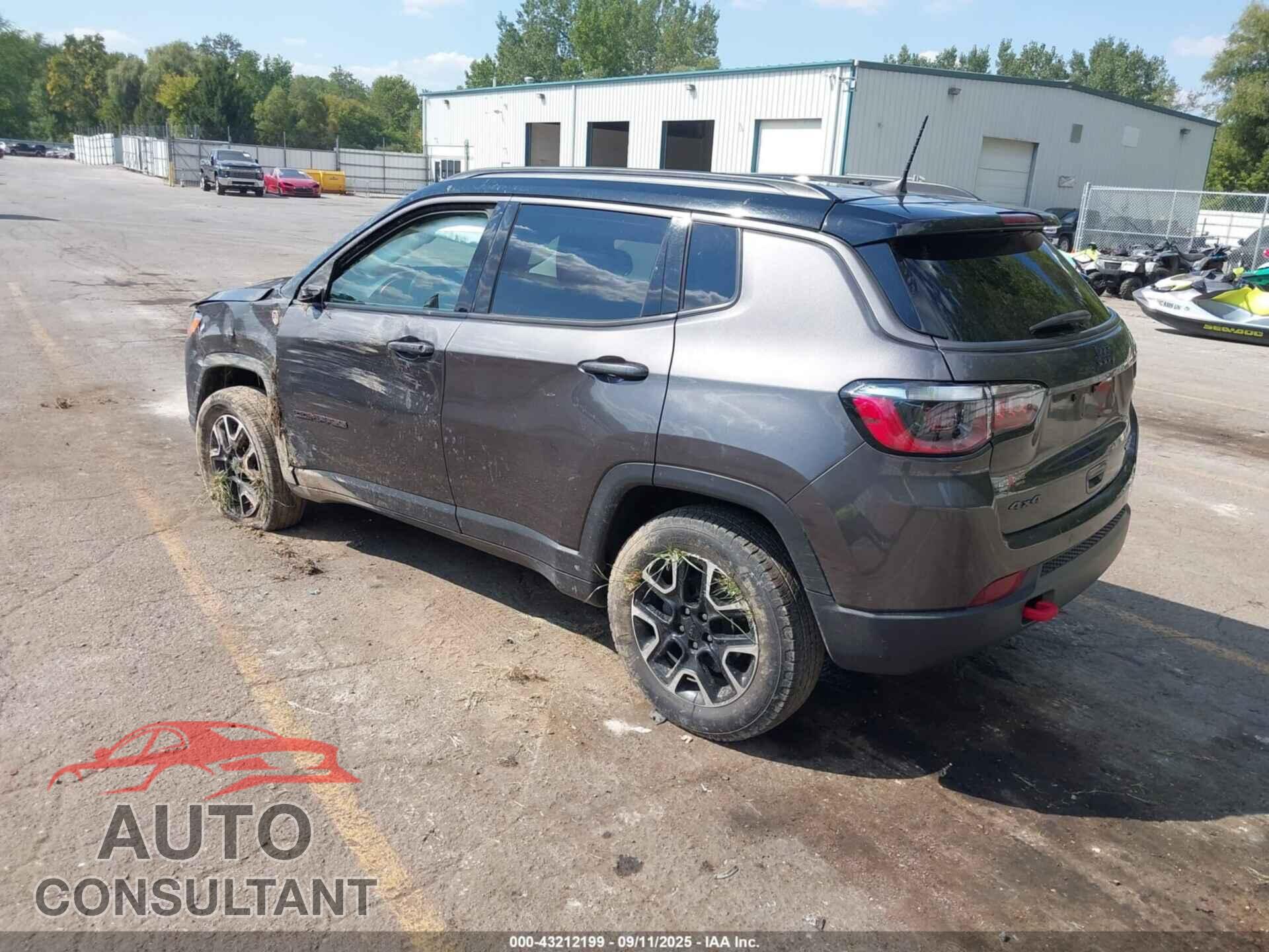 JEEP COMPASS 2021 - 3C4NJDDB5MT556478