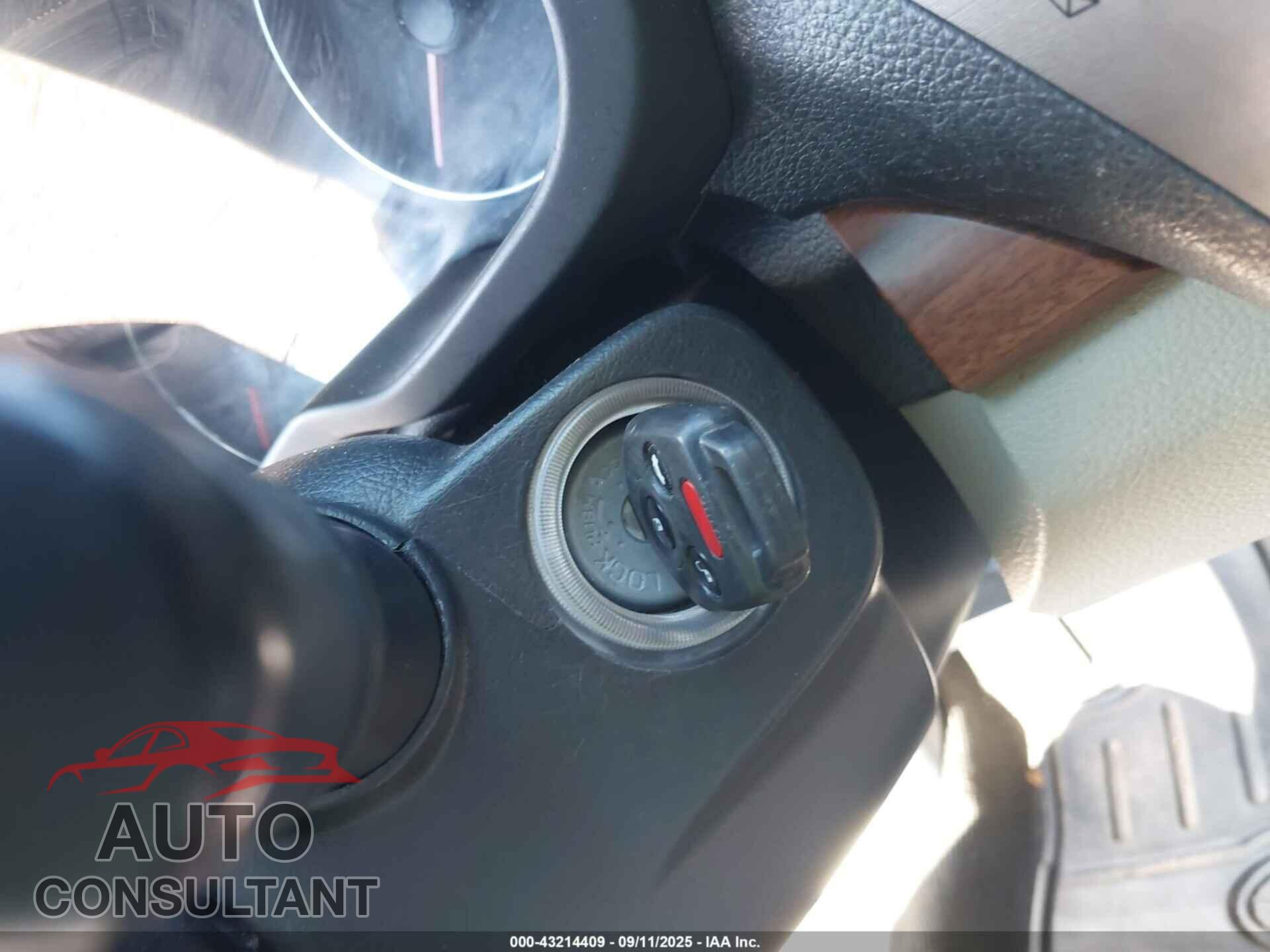 SUBARU OUTBACK 2013 - 4S4BRDPC4D2223153