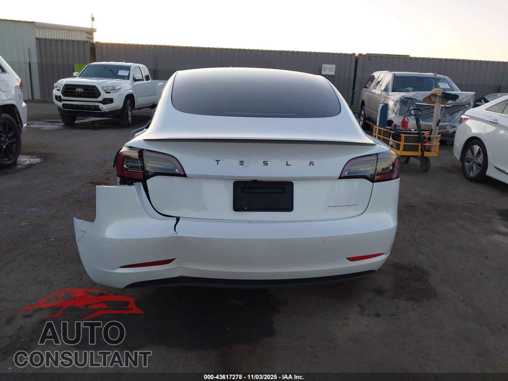 TESLA MODEL 3 2022 - 5YJ3E1EC4NF182513