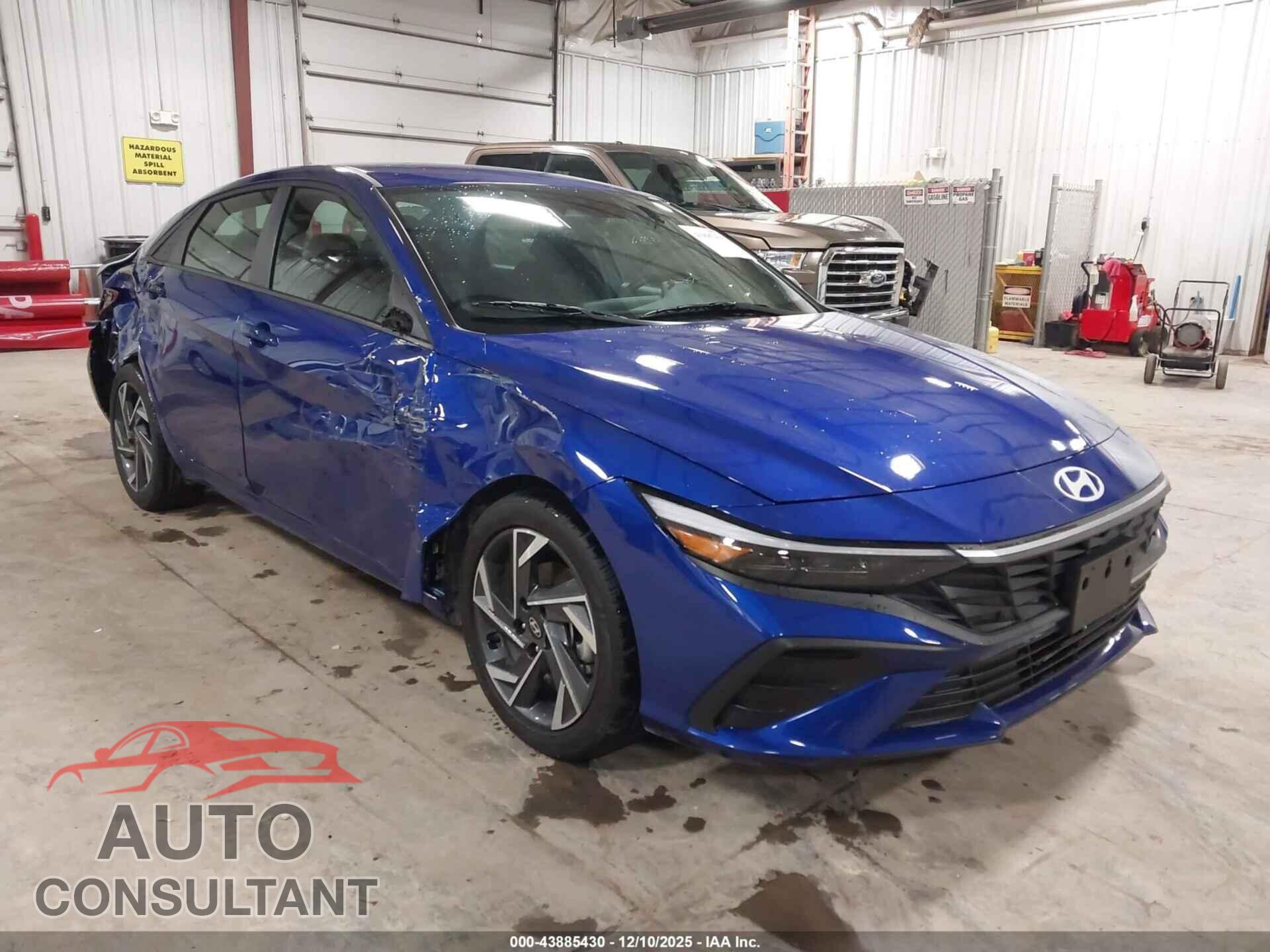 HYUNDAI ELANTRA 2025 - KMHLM4DG3SU983487