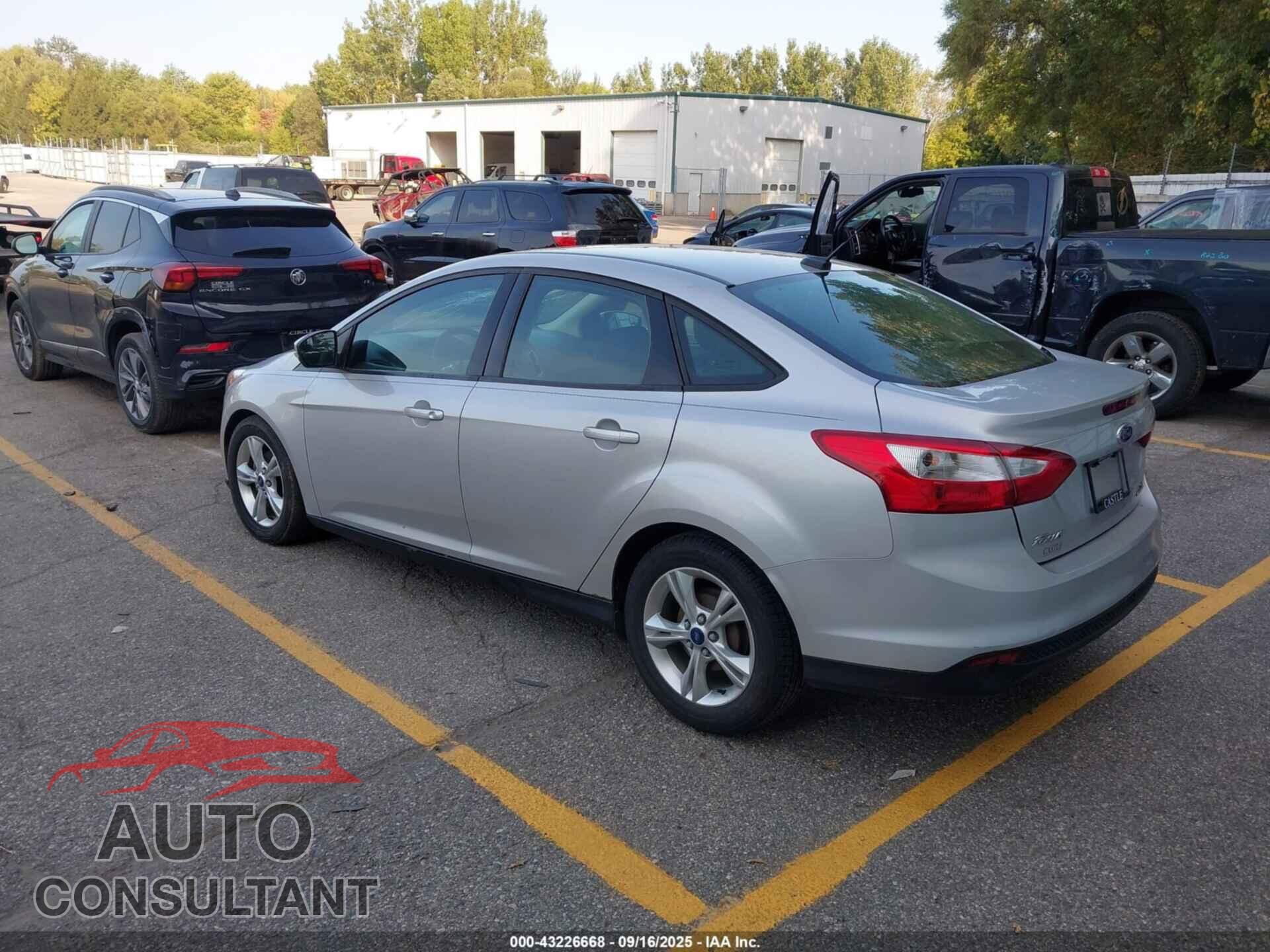 FORD FOCUS 2014 - 1FADP3F26EL369450