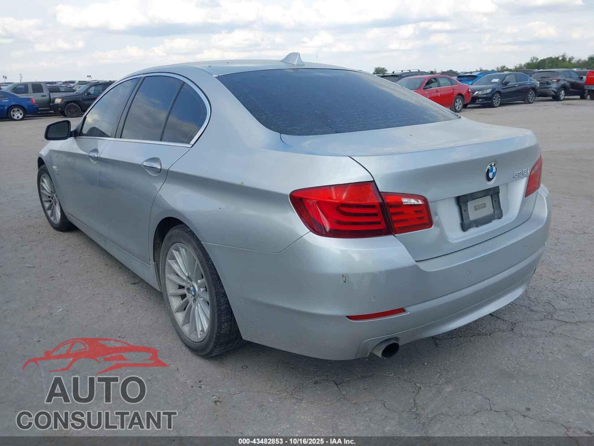 BMW 535I 2012 - WBAFU7C50CDU63376
