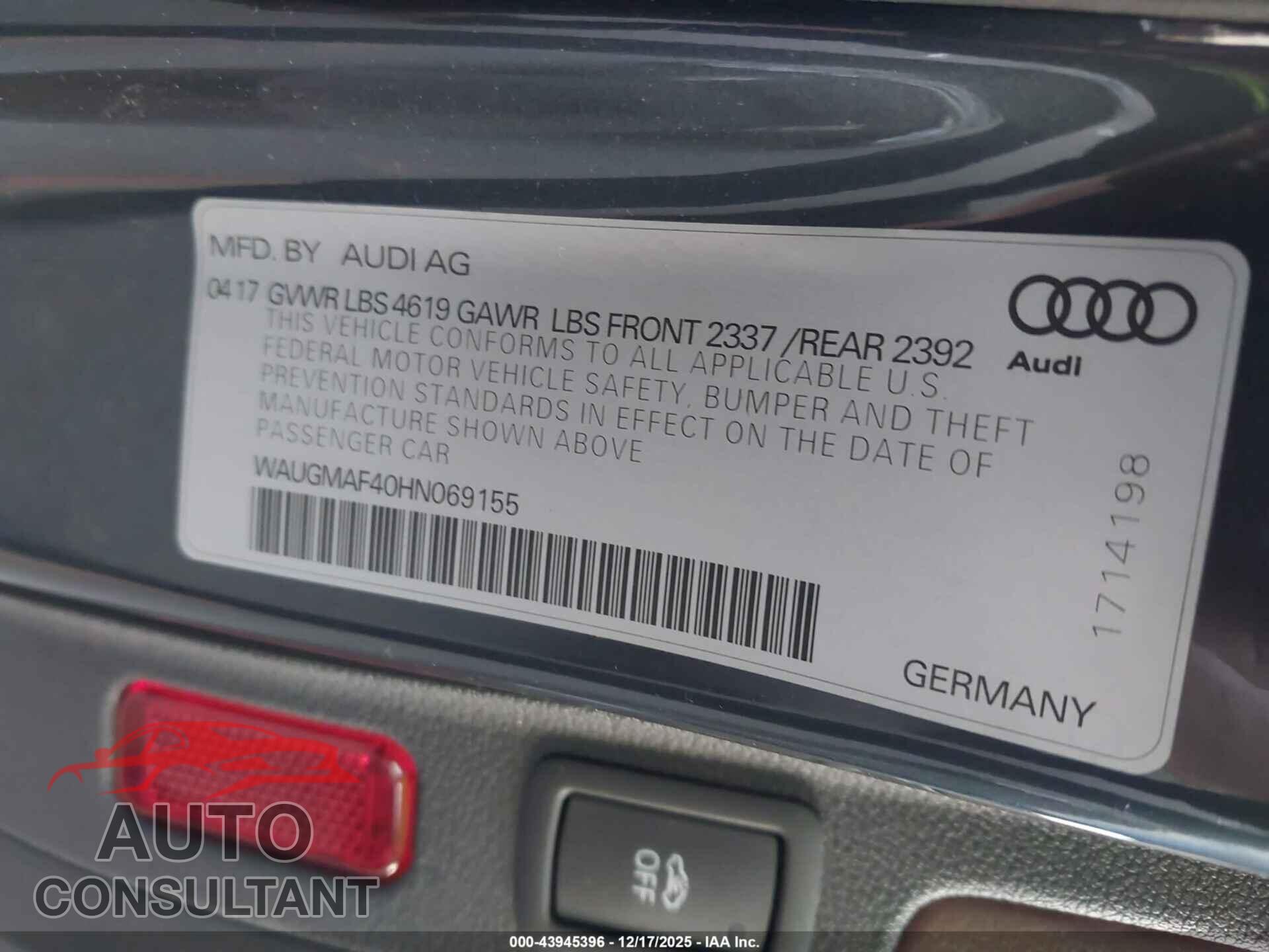 AUDI A4 2017 - WAUGMAF40HN069155
