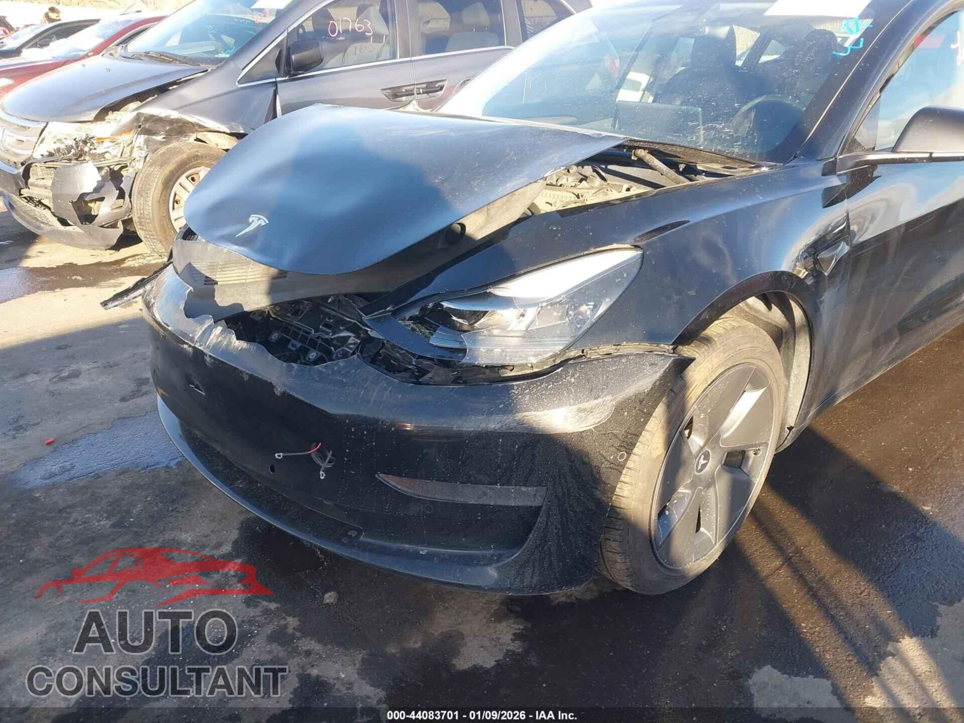 TESLA MODEL 3 2021 - 5YJ3E1EB3MF074065