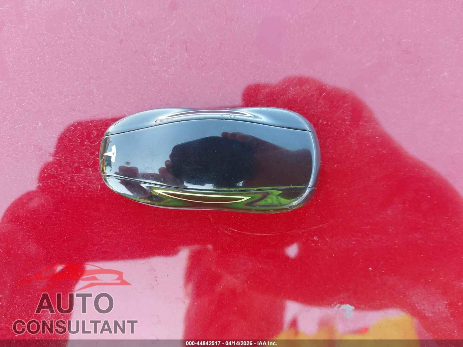 TESLA MODEL S 2017 - 5YJSA1E28HF192741