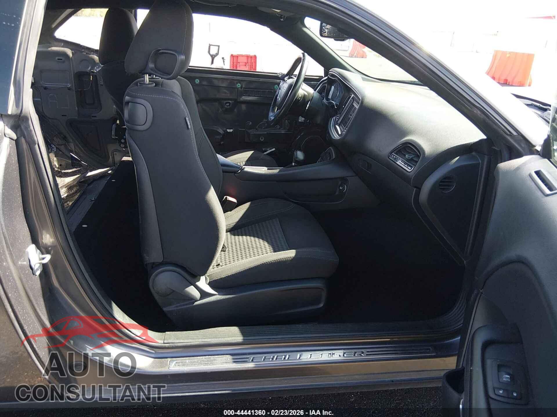 DODGE CHALLENGER 2018 - 2C3CDZAG4JH128082