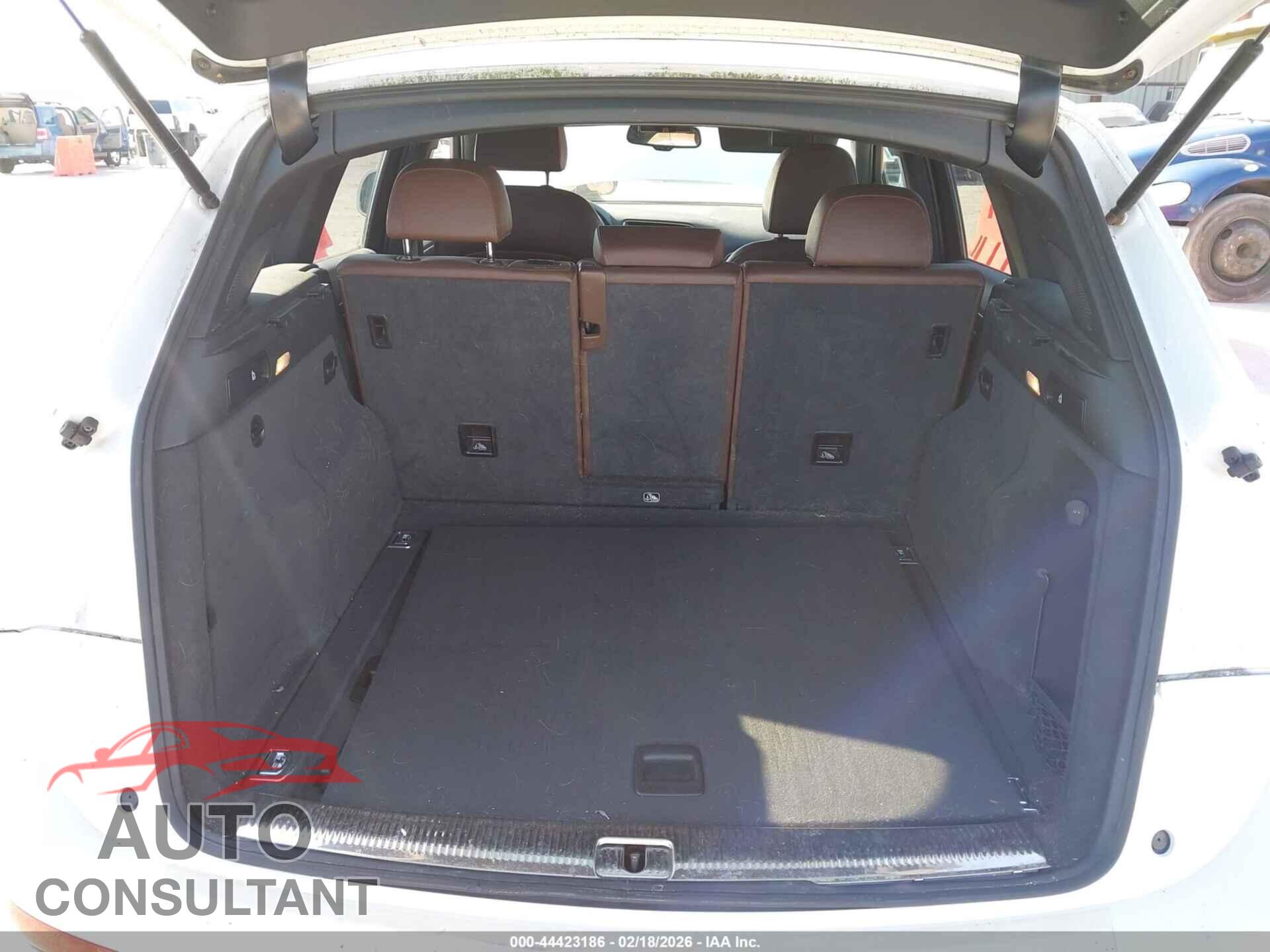 AUDI Q5 2017 - WA1L2AFP9HA046718
