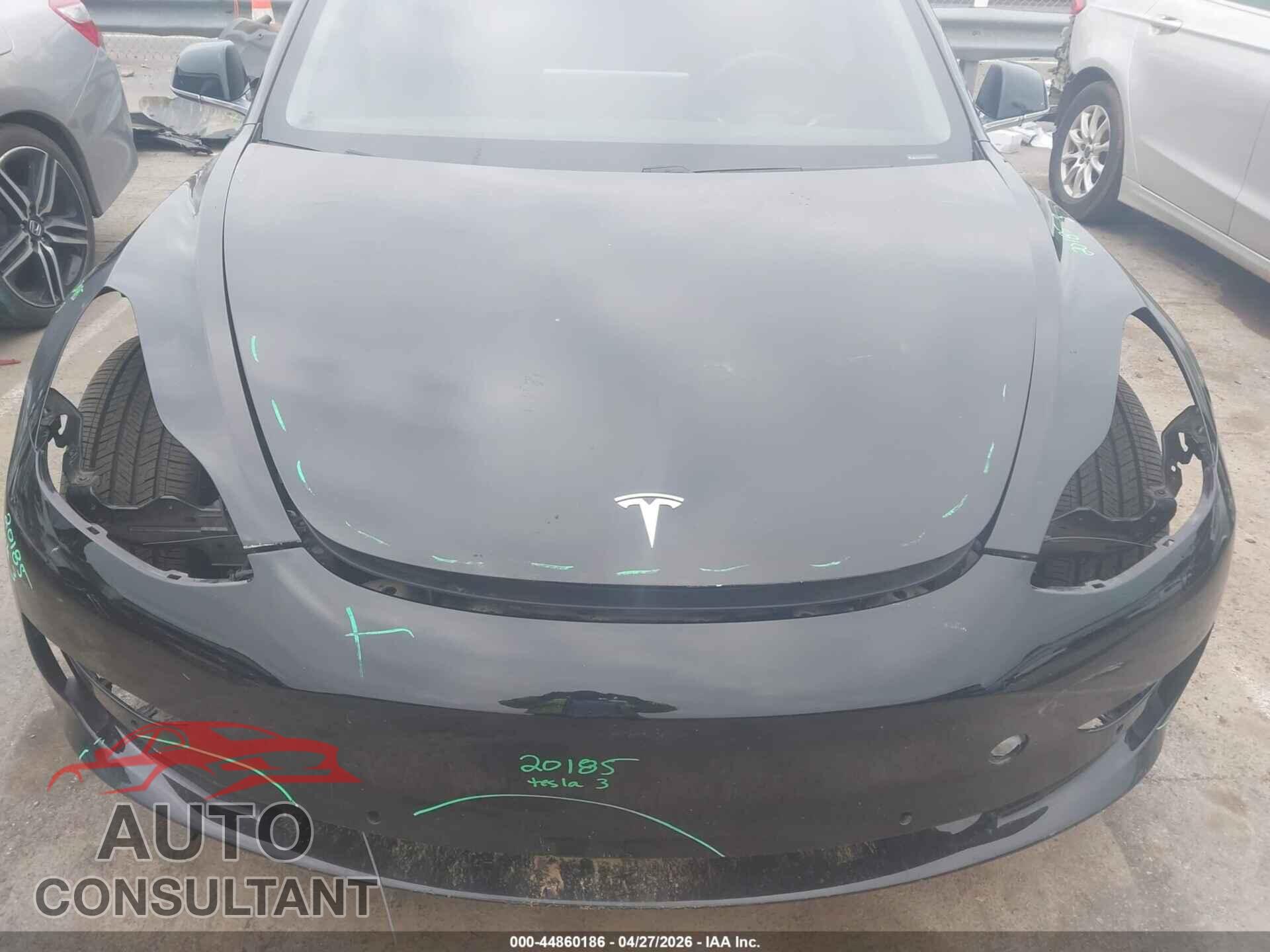 TESLA MODEL 3 2018 - 5YJ3E1EA8JF157221