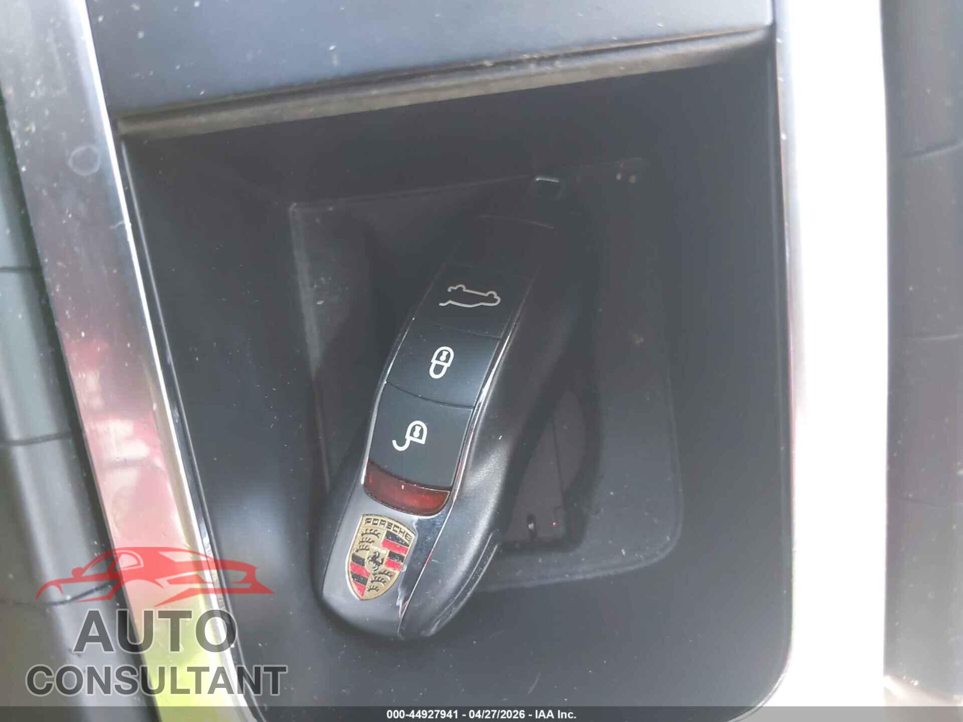 PORSCHE MACAN 2016 - WP1AB2A59GLB51012