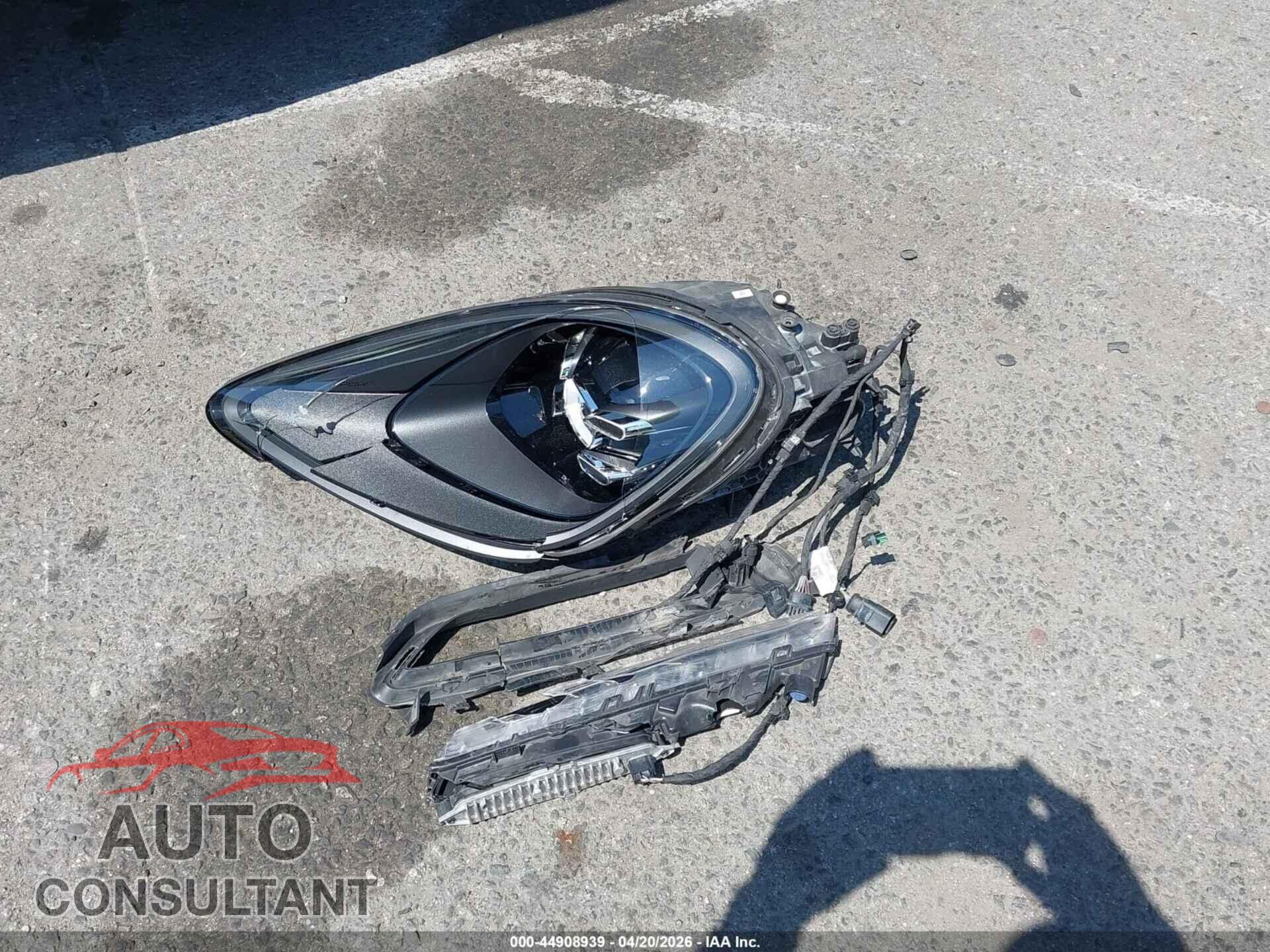 PORSCHE CAYENNE 2021 - WP1AA2AY8MDA09933