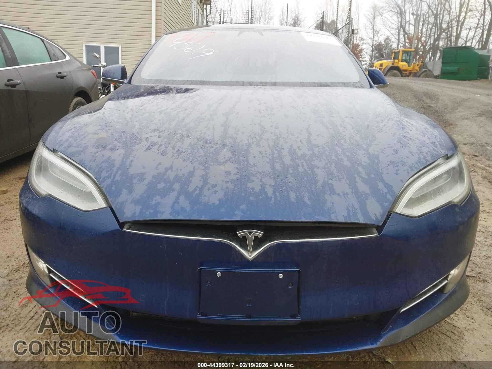 TESLA MODEL S 2021 - 5YJSA1E27MF424529