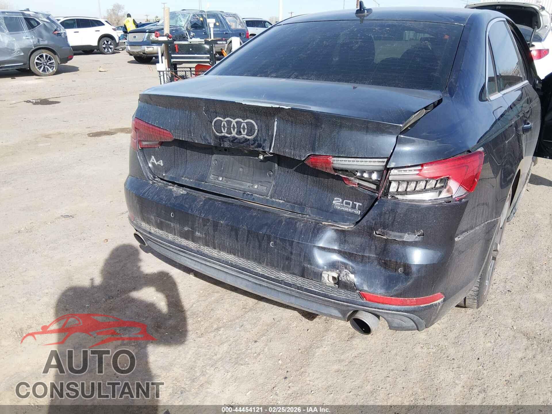 AUDI A4 2017 - WAUENAF48HN020192