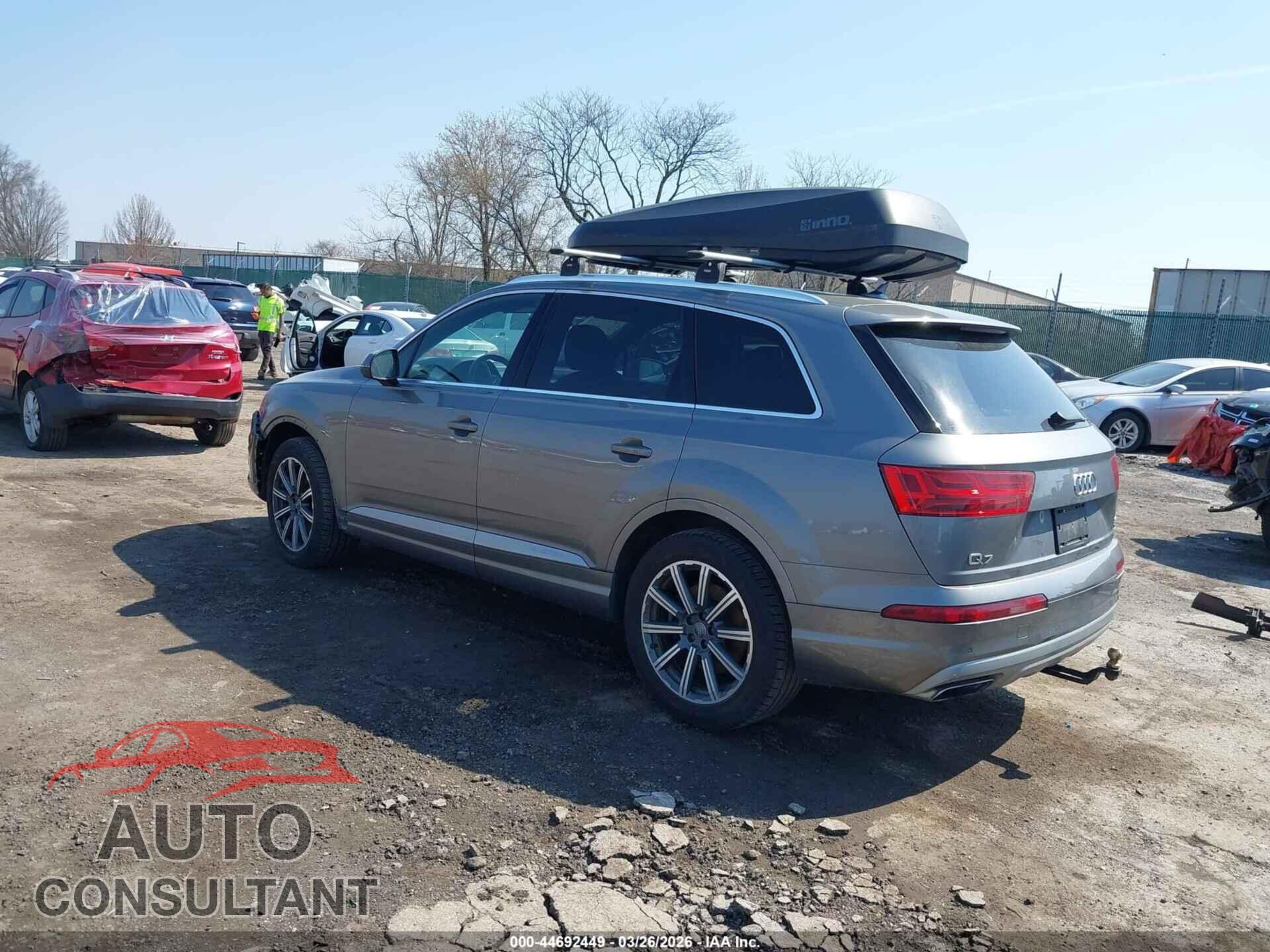 AUDI Q7 2017 - WA1VAAF76HD031233