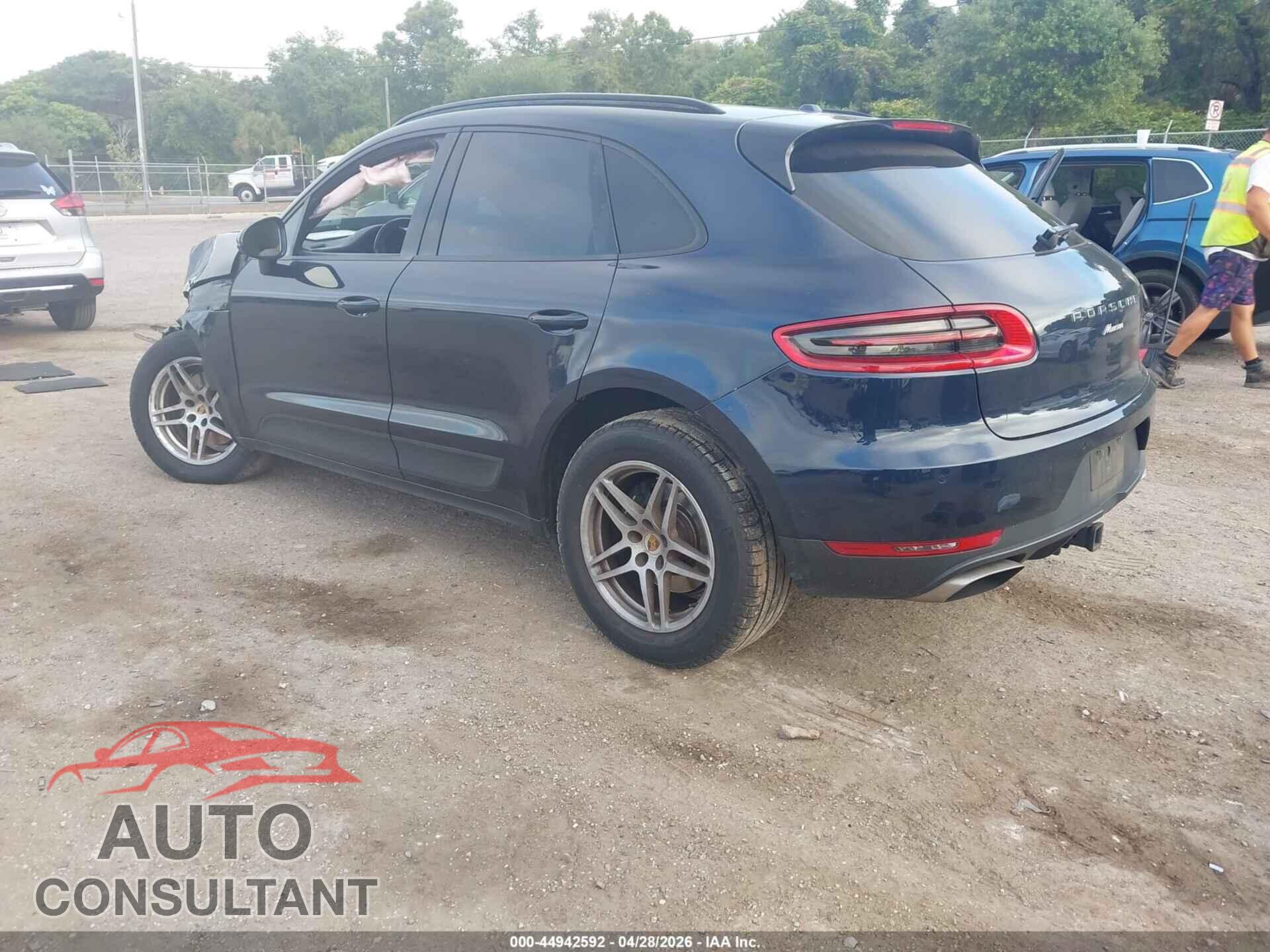 PORSCHE MACAN 2018 - WP1AA2A50JLB15493