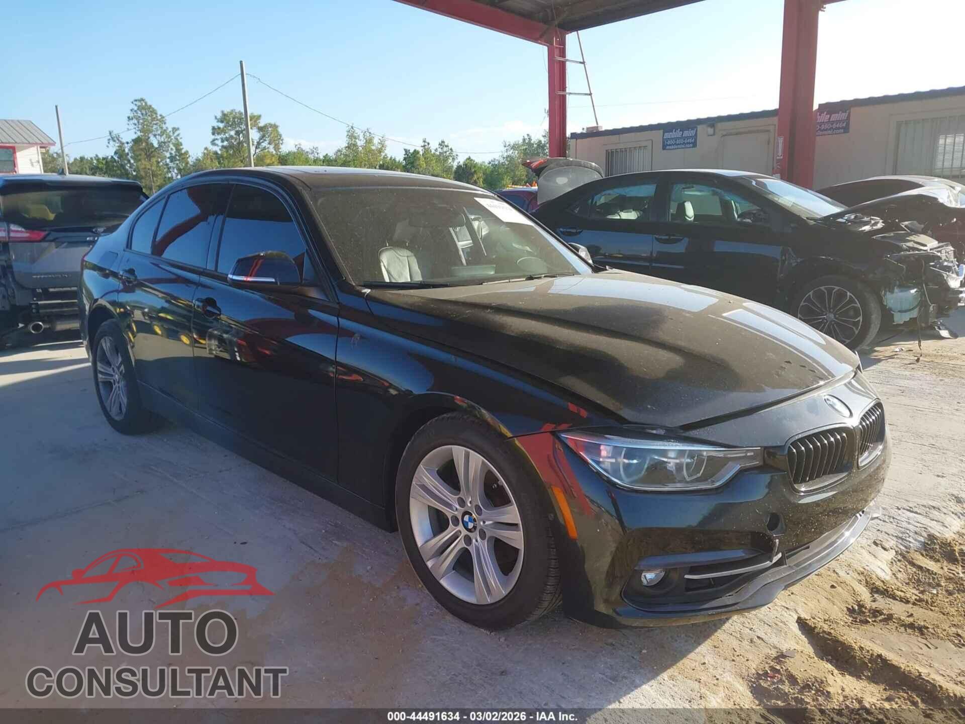 BMW 328I 2016 - WBA8E3G57GNU05919