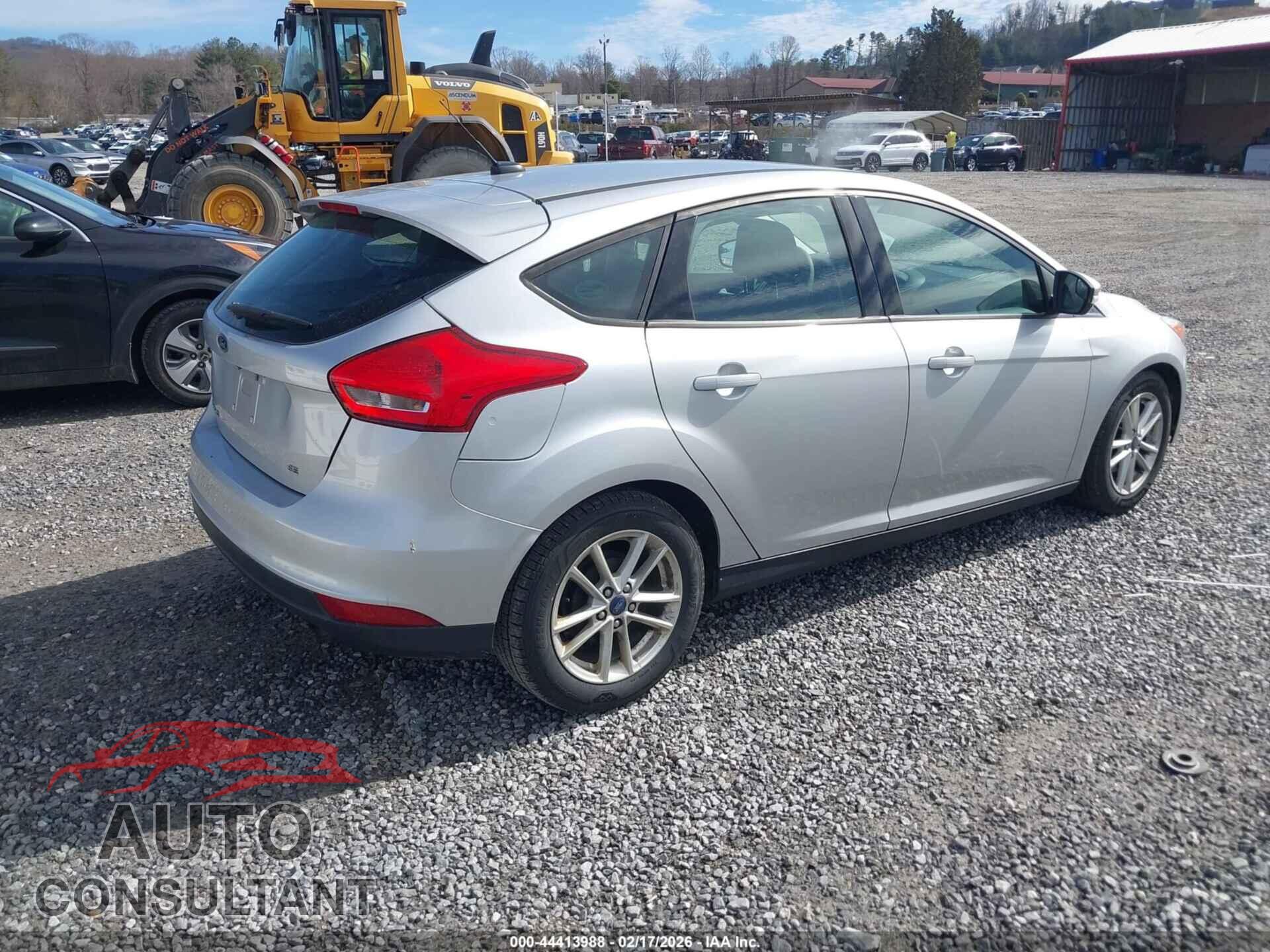 FORD FOCUS 2017 - 1FADP3K20HL218422