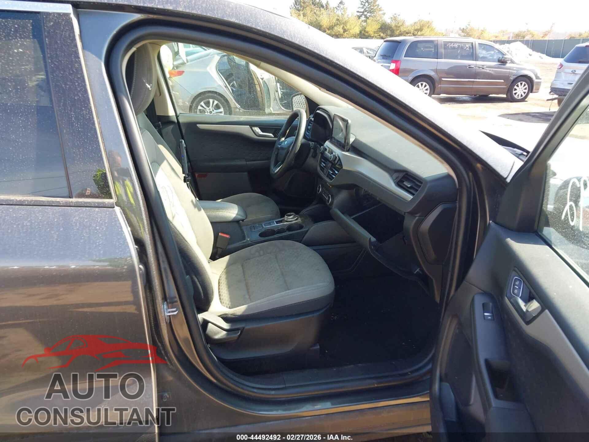 FORD ESCAPE 2020 - 1FMCU0G65LUA48078
