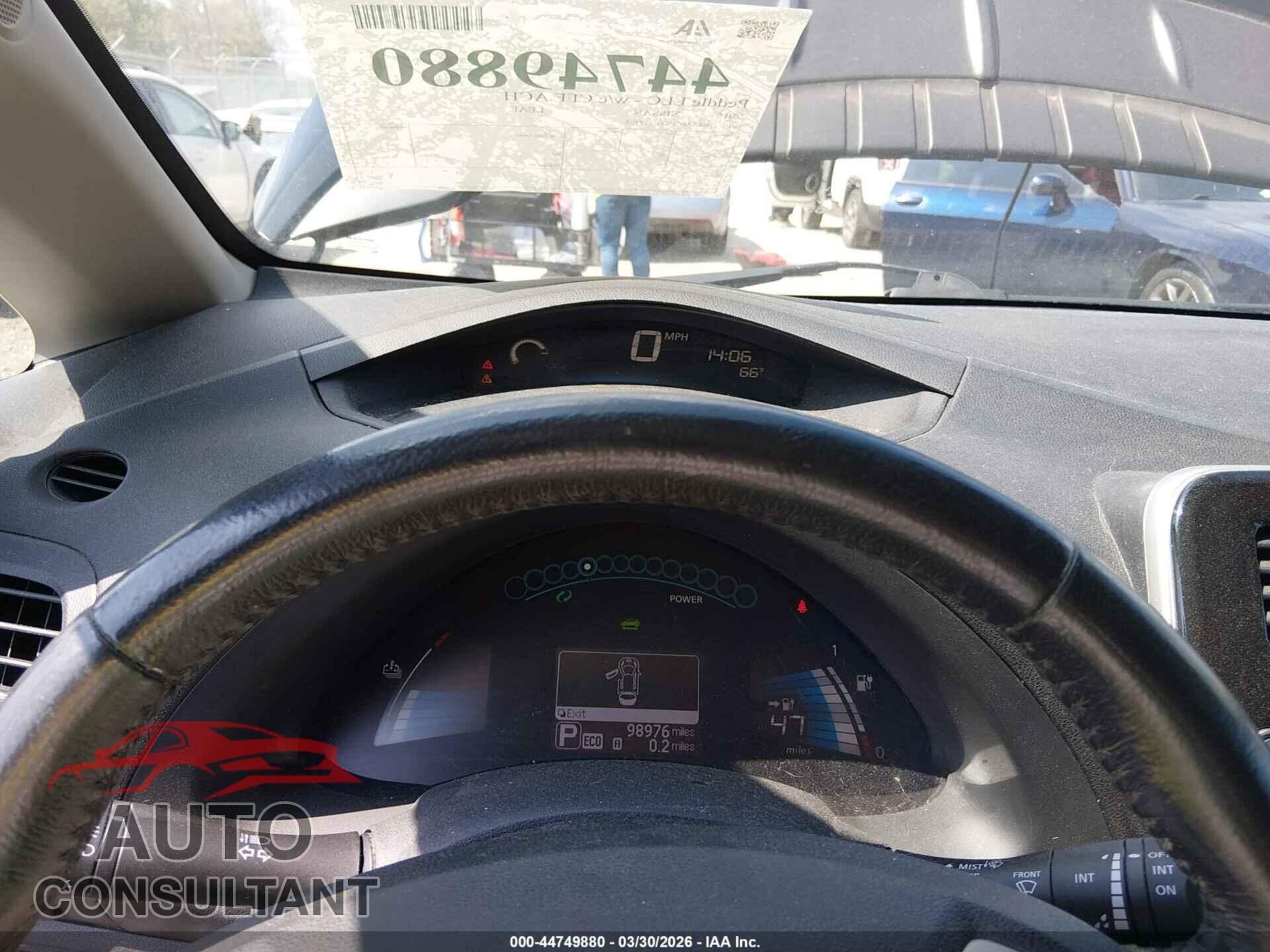 NISSAN LEAF 2015 - 1N4AZ0CPXFC317767
