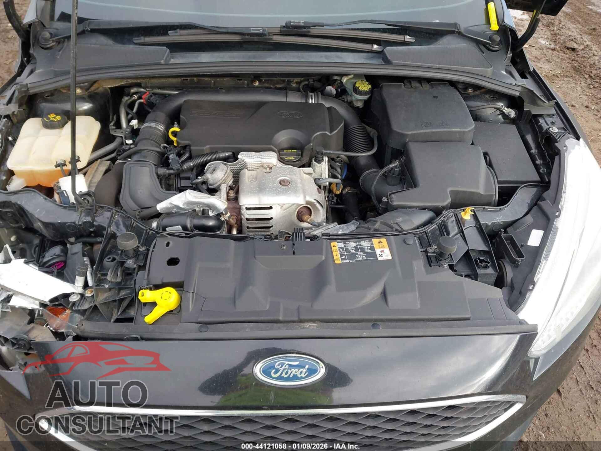 FORD FOCUS 2015 - 1FADP3FE7FL209346